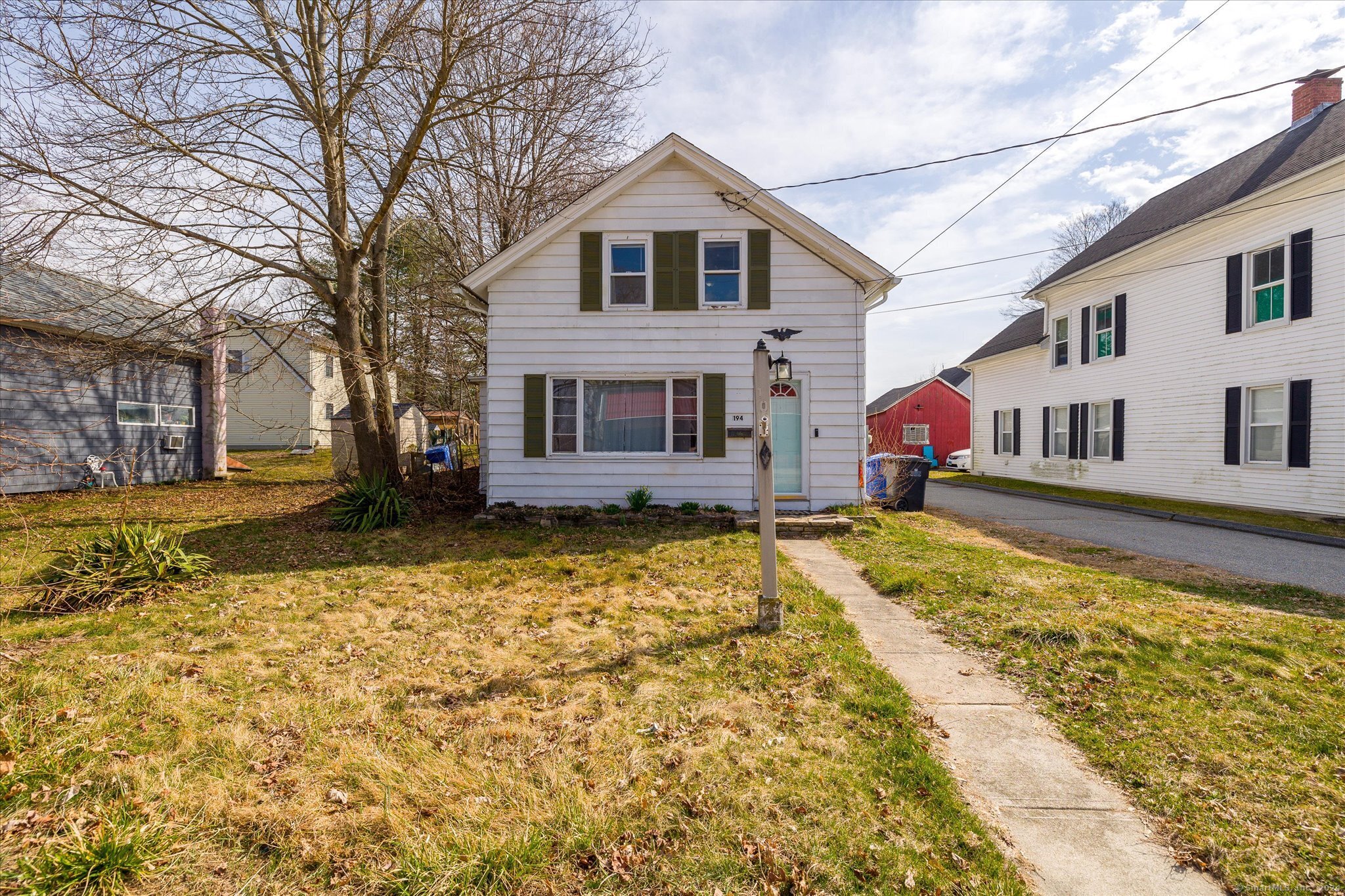 Photo 1 of 29 of 194 Mechanic Street house