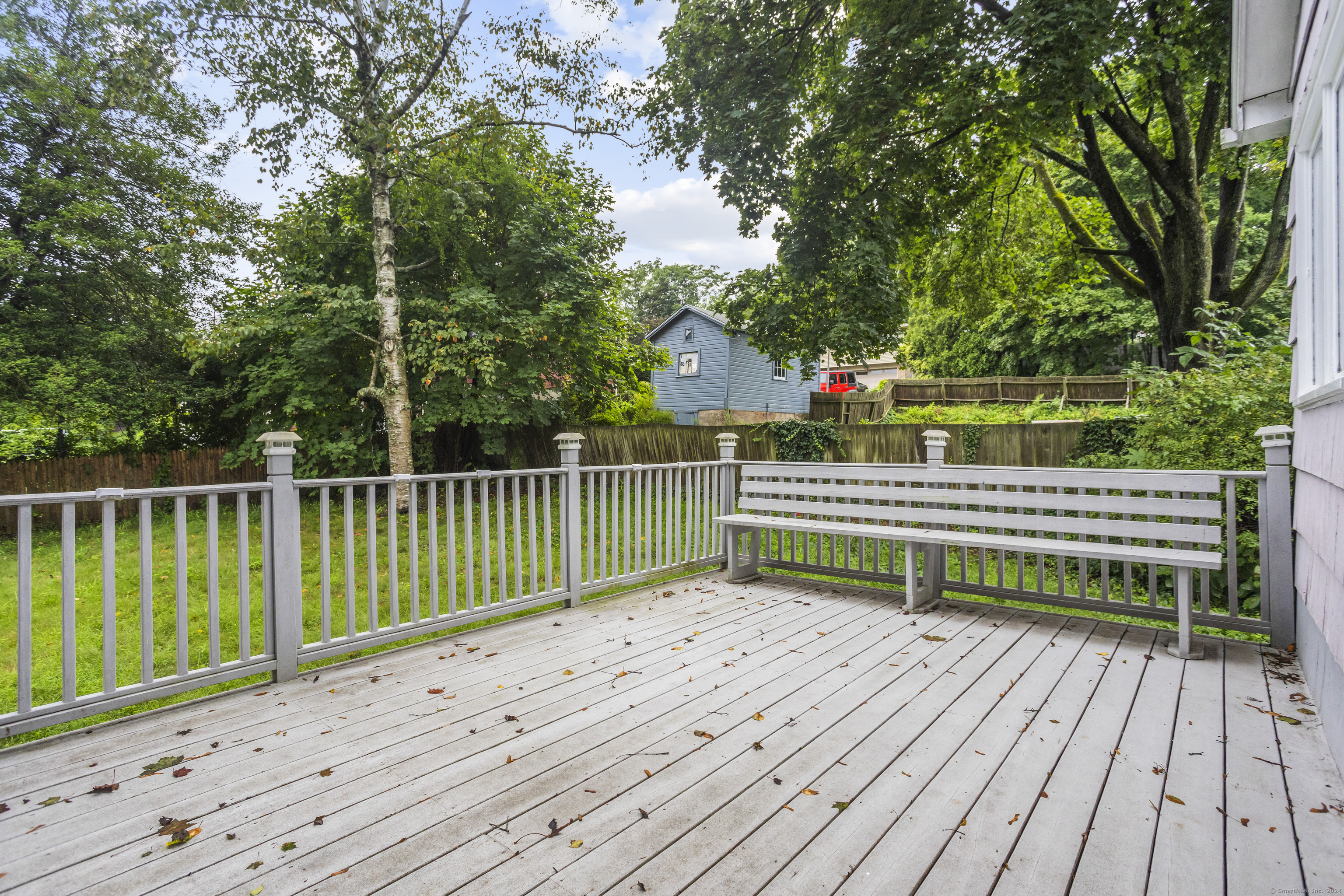 Photo 6 of 19 of 86 Highland Avenue house