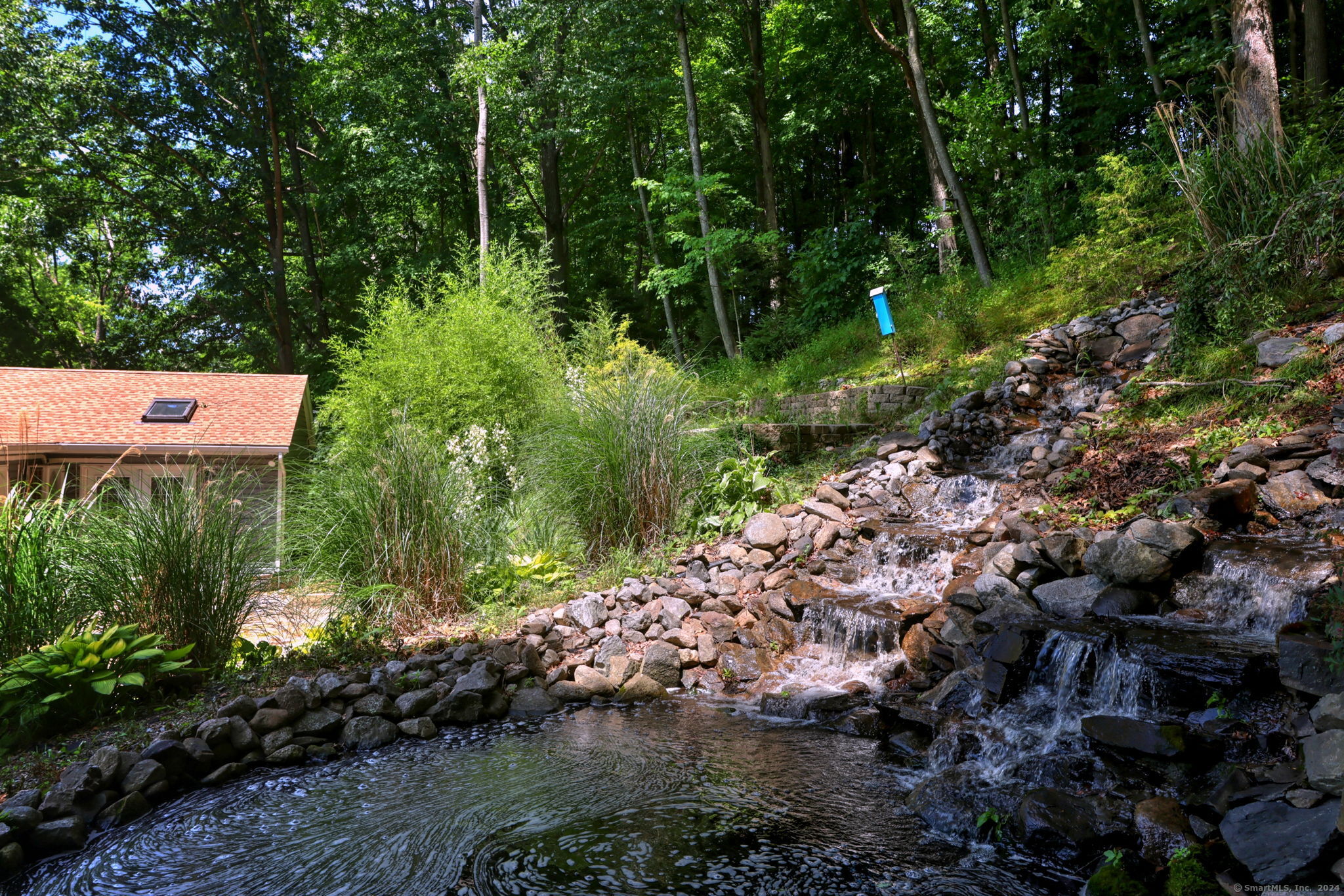 Photo 4 of 40 of 70 Steinmann Avenue house