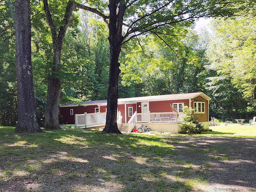 Photo 1 of 3 of 17 Laurel Point Drive mobile home