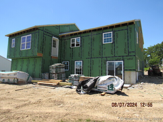 Photo 3 of 3 of 41 Wintergreen Lane house