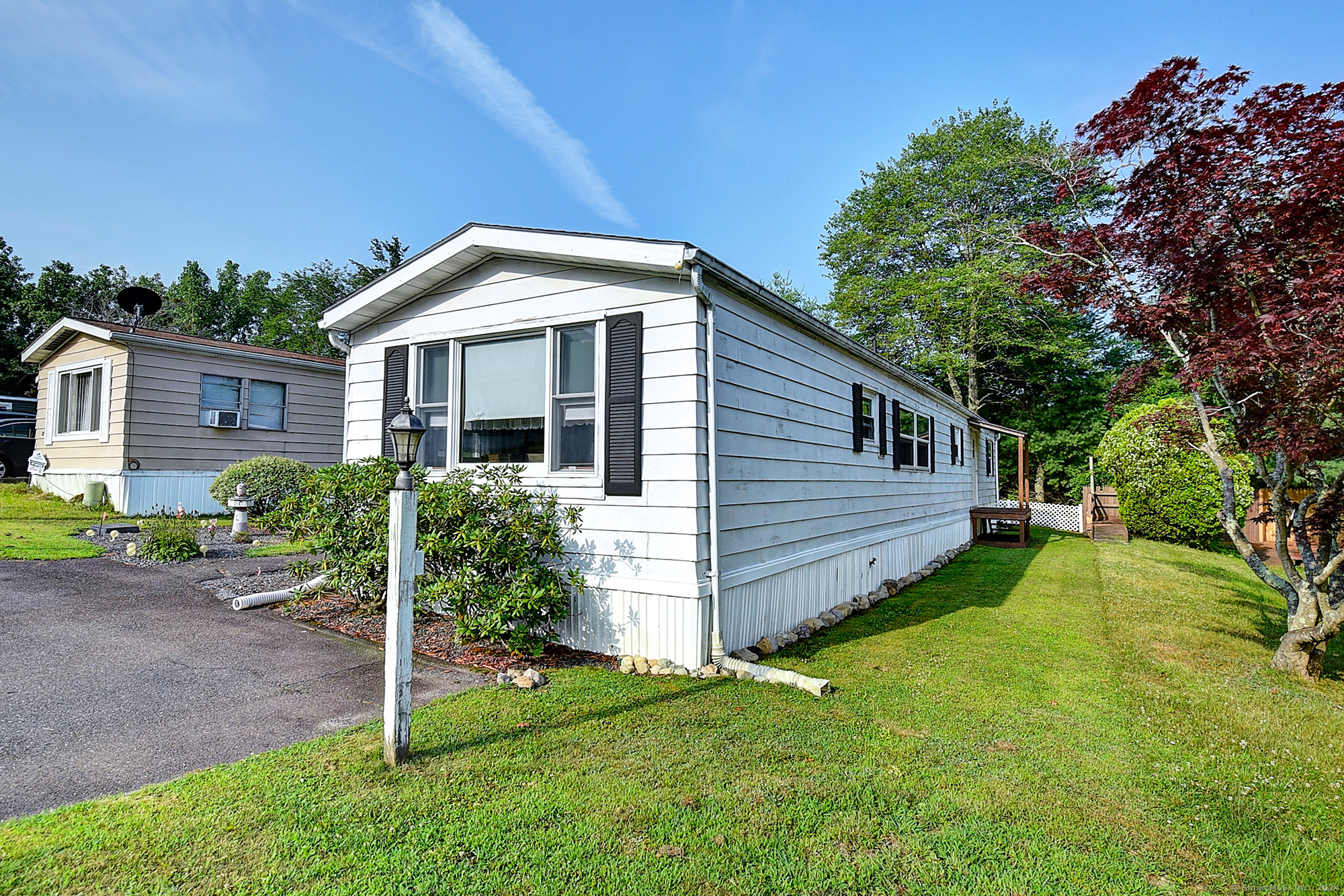 Photo 4 of 32 of 22 Thunderbird Drive mobile home