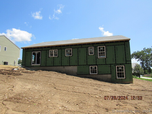 Photo 3 of 4 of 34 Wintergreen Lane house