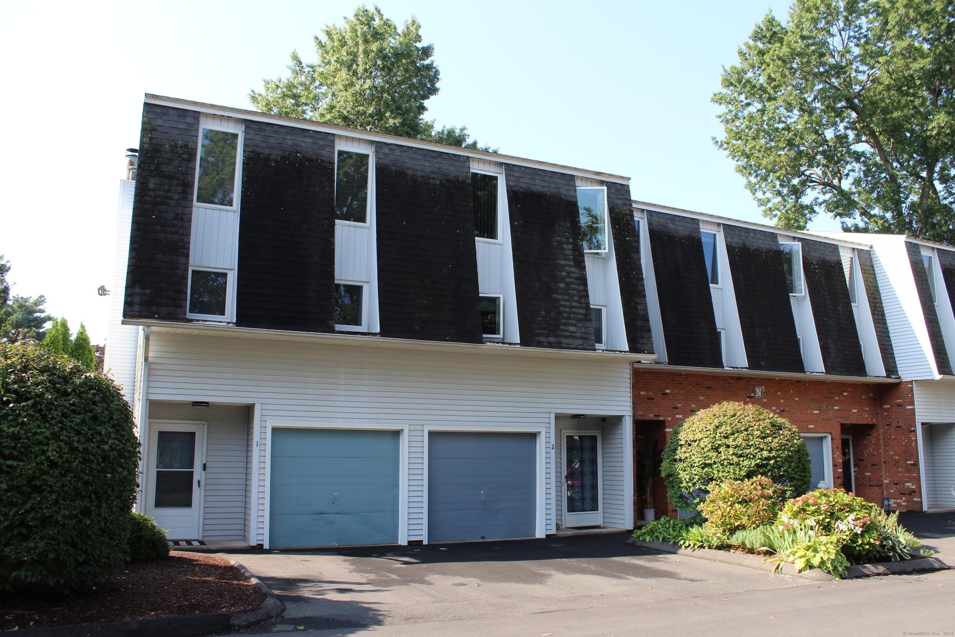 Photo 37 of 37 of 410 -1N Farmington Avenue townhome