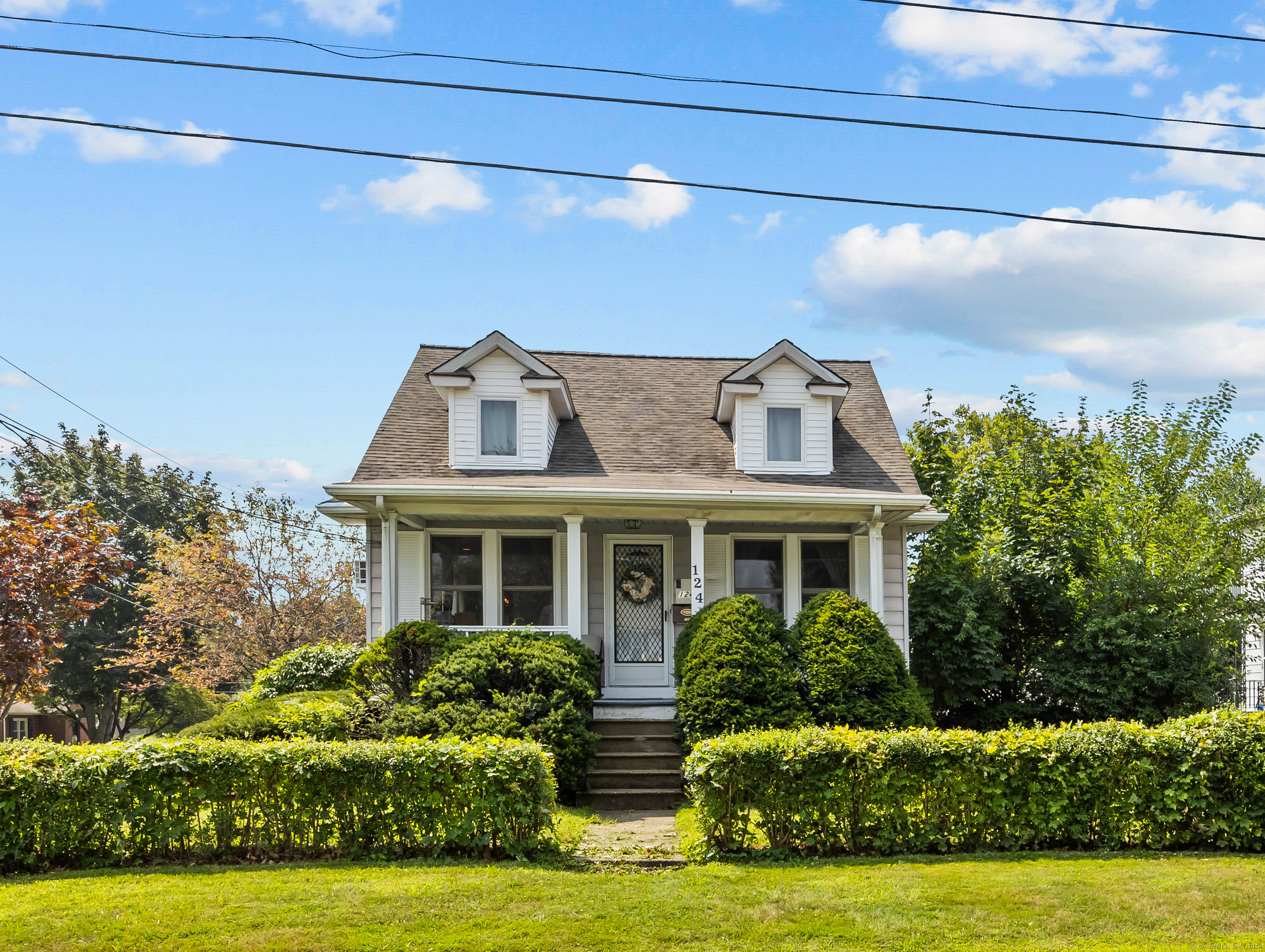 Photo 1 of 25 of 124 Belmont Street house