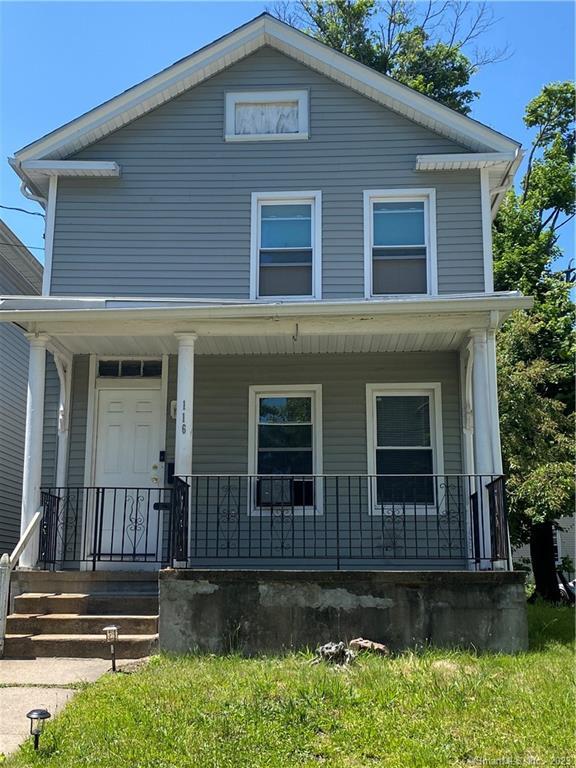 Photo 2 of 13 of 116 Blatchley Avenue house