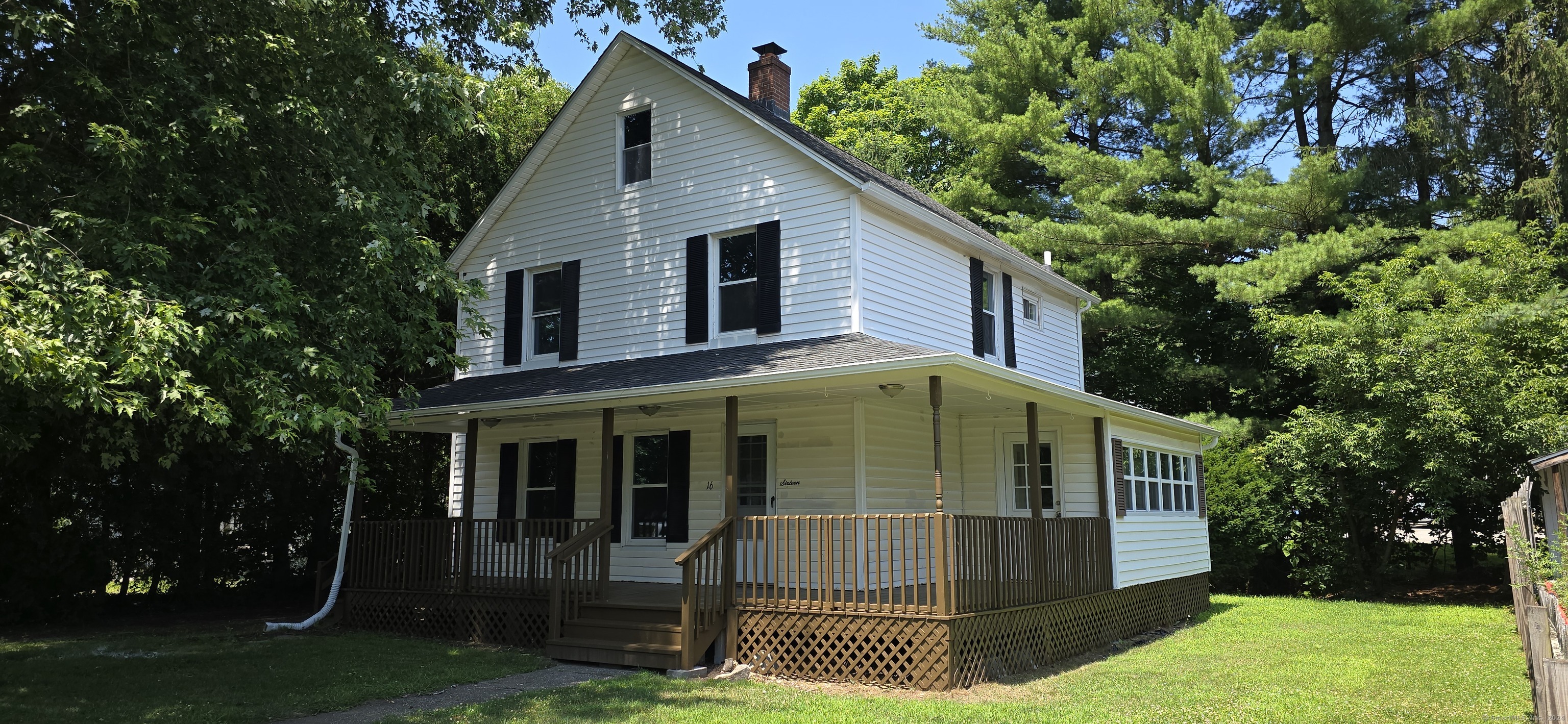 Photo 2 of 18 of 16 Barlow Street house