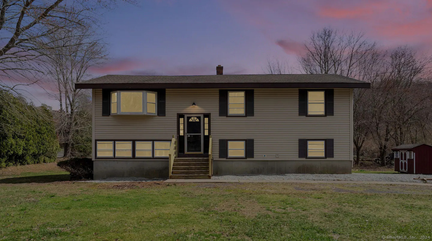 Photo 1 of 22 of 114 Starr Street house