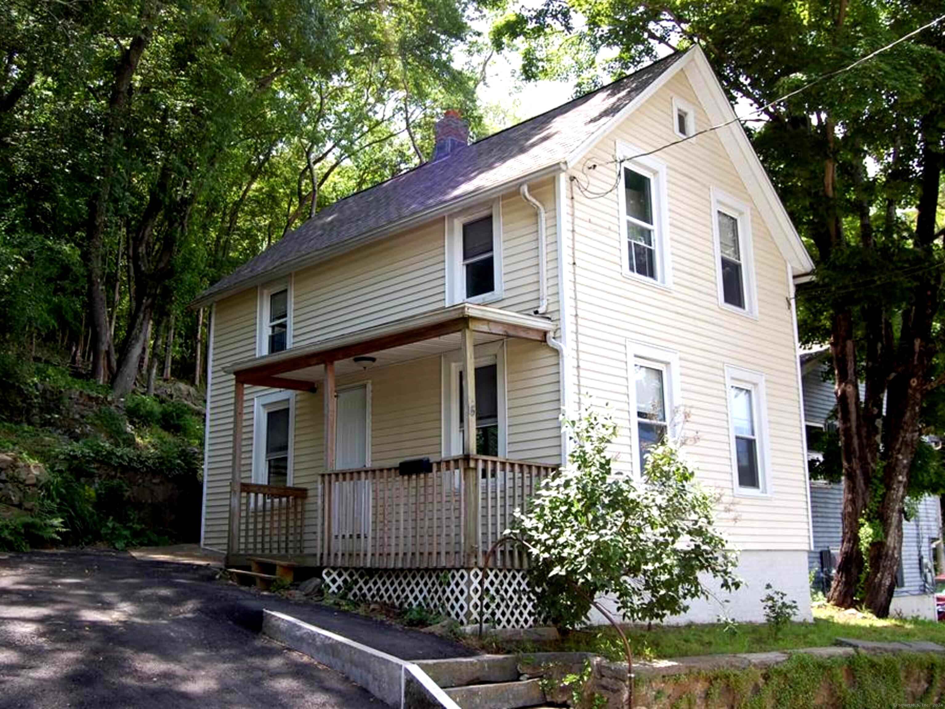 Photo 1 of 1 of 15 Tanner Avenue house