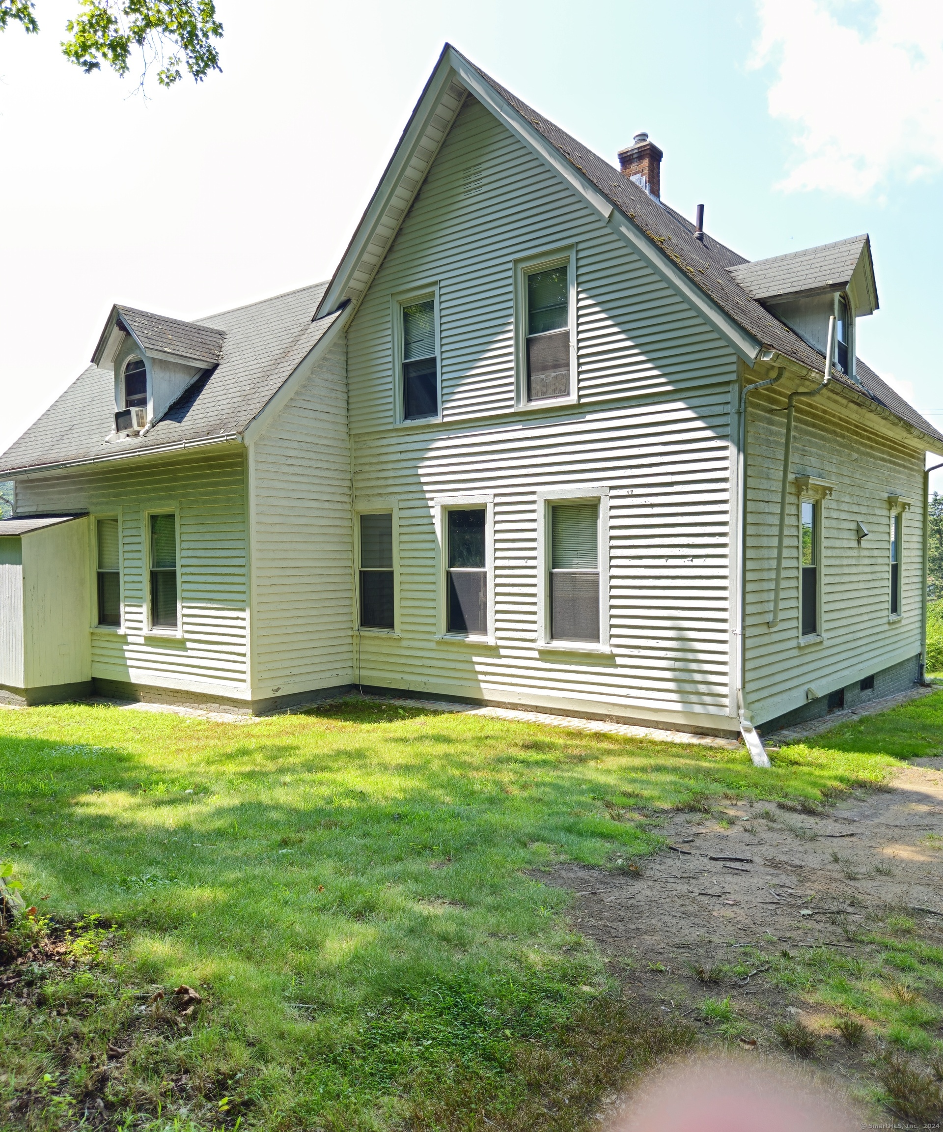 Photo 28 of 29 of 21 Mulberry Street house