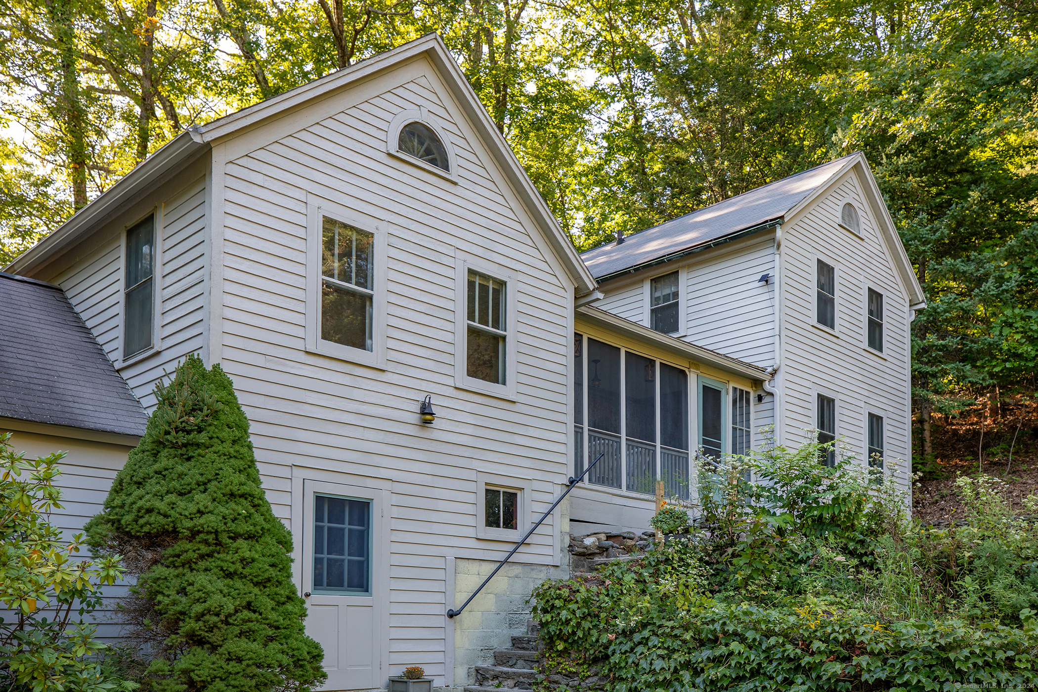 Photo 33 of 33 of 24 Bunker Hill Road house