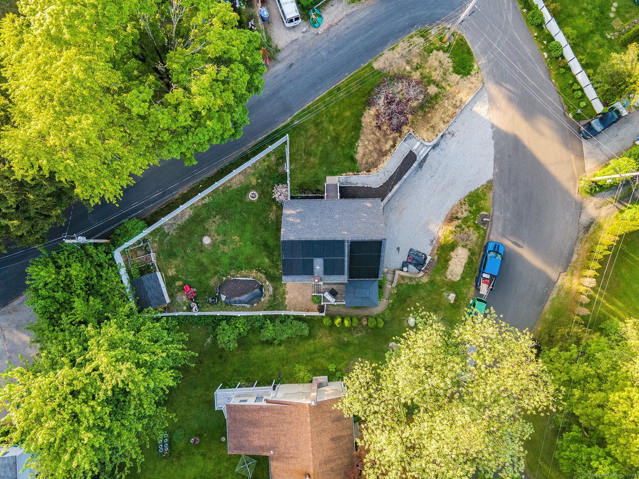 Photo 35 of 39 of 4 Tuxedo Avenue house