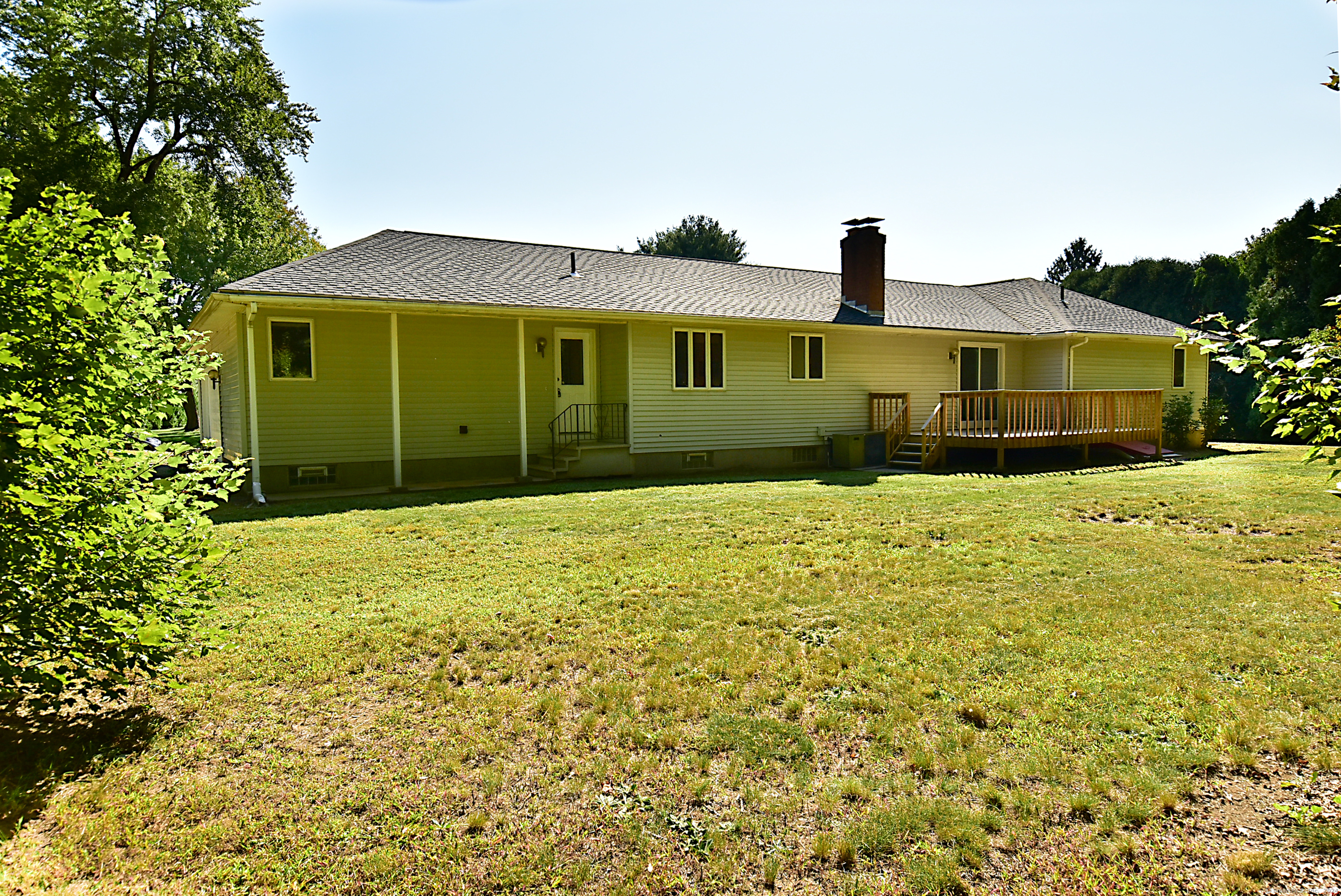 Photo 4 of 37 of 85 McCulloch Drive house