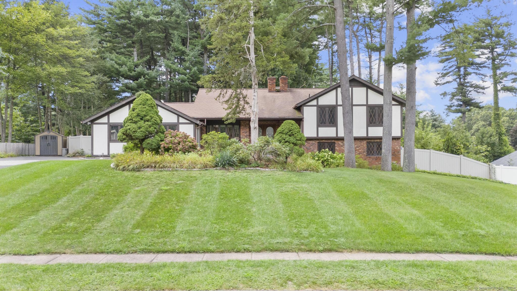 Photo 2 of 40 of 22 Quail Hollow Drive house