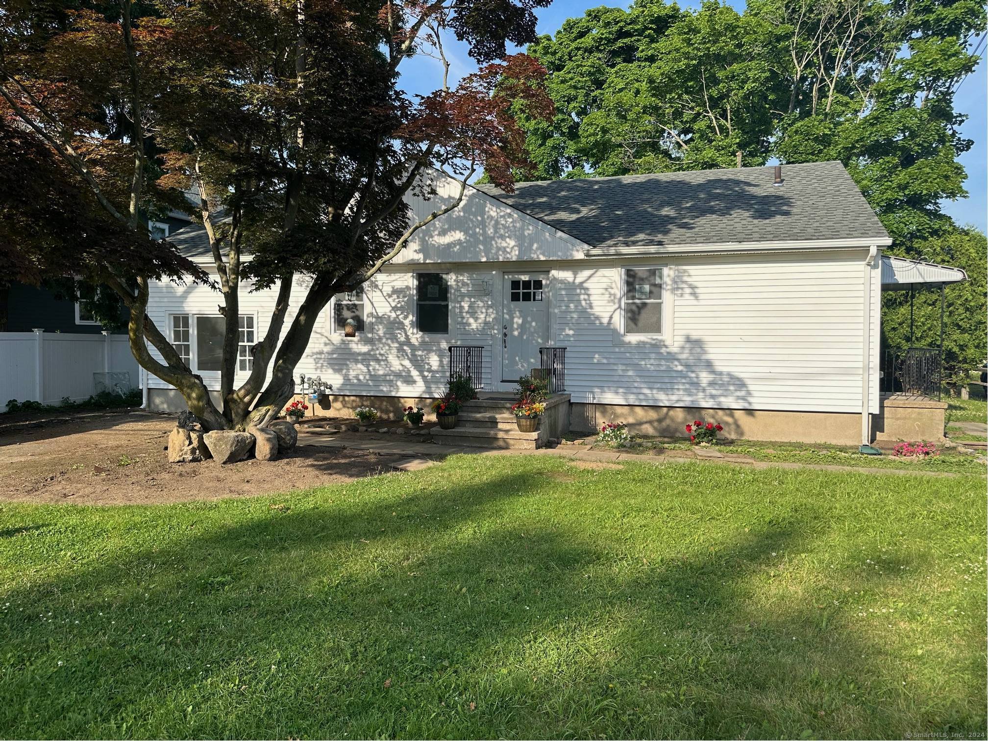 Photo 1 of 8 of 342 Weed Avenue house