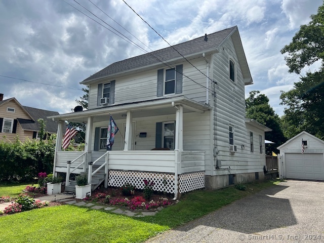 Photo 3 of 22 of 335 Brightwood Avenue house