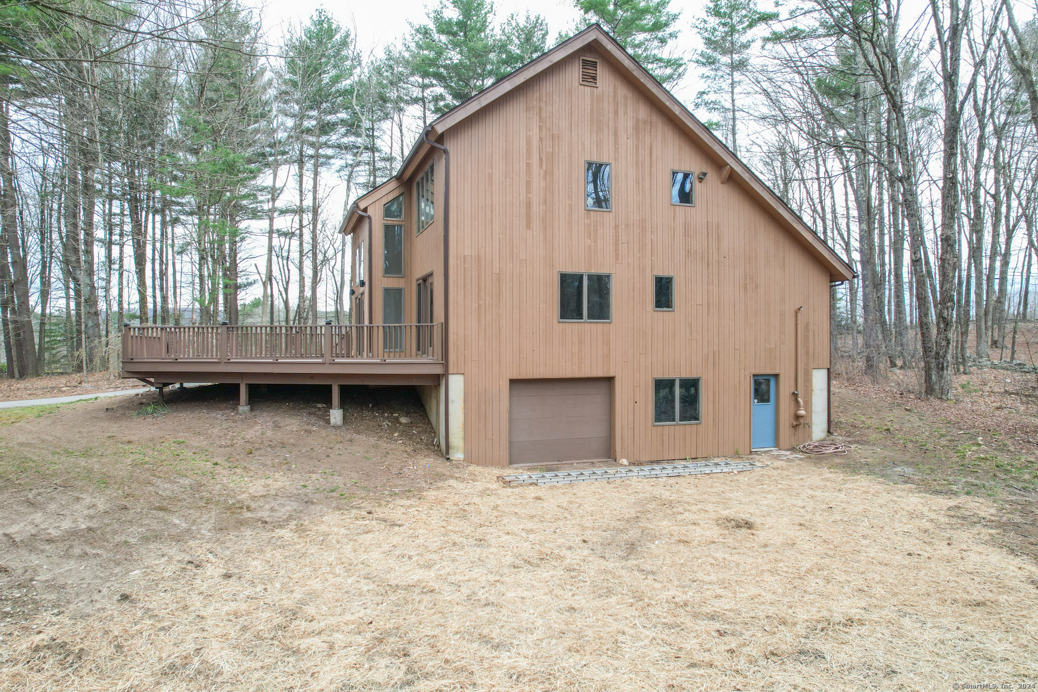 Photo 6 of 27 of 4118 Torringford Street house