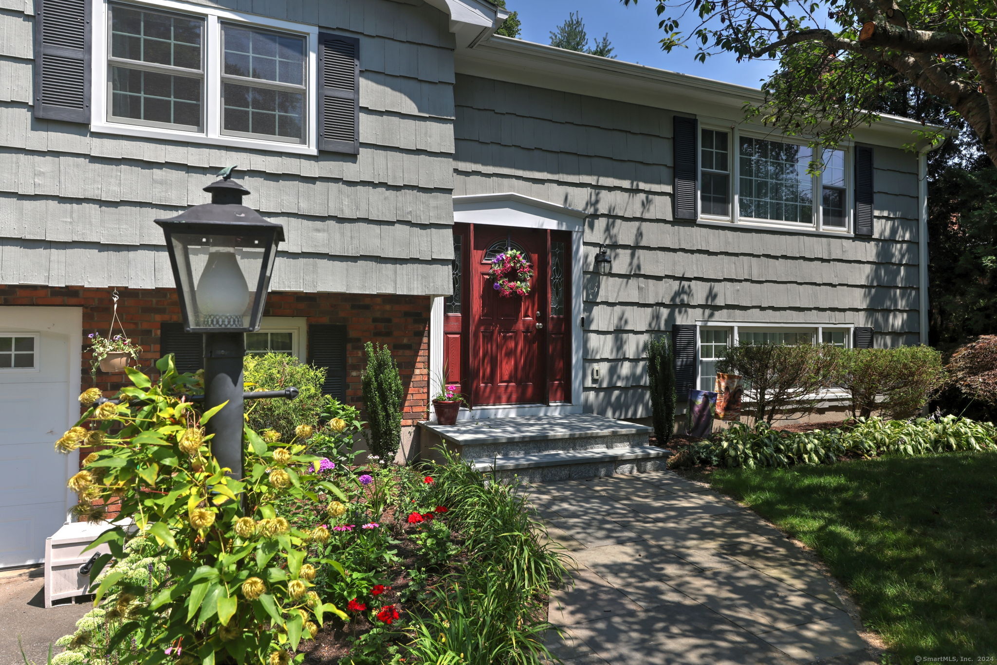 Photo 1 of 37 of 42 Linden Avenue house