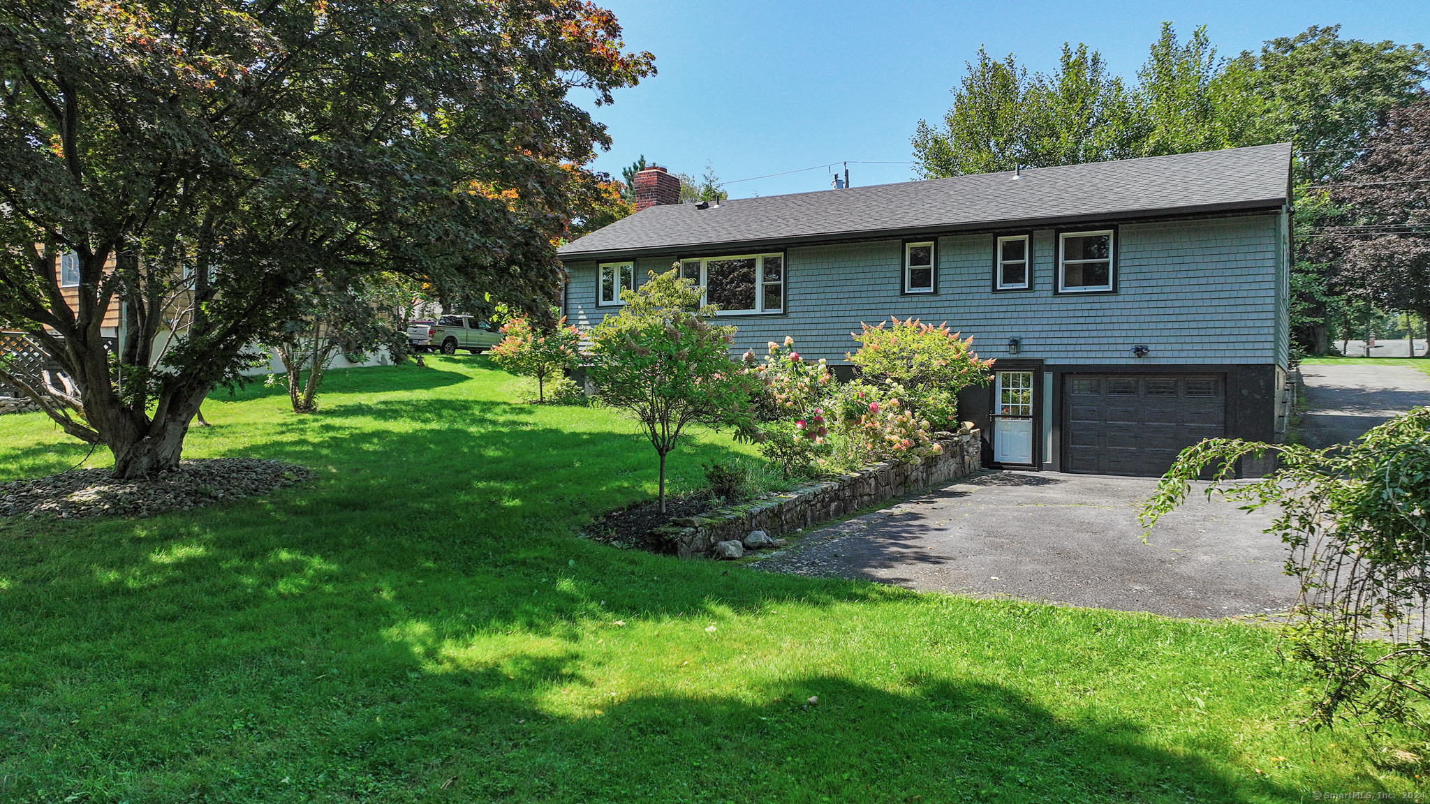 Photo 1 of 38 of 29 Sherman Avenue house