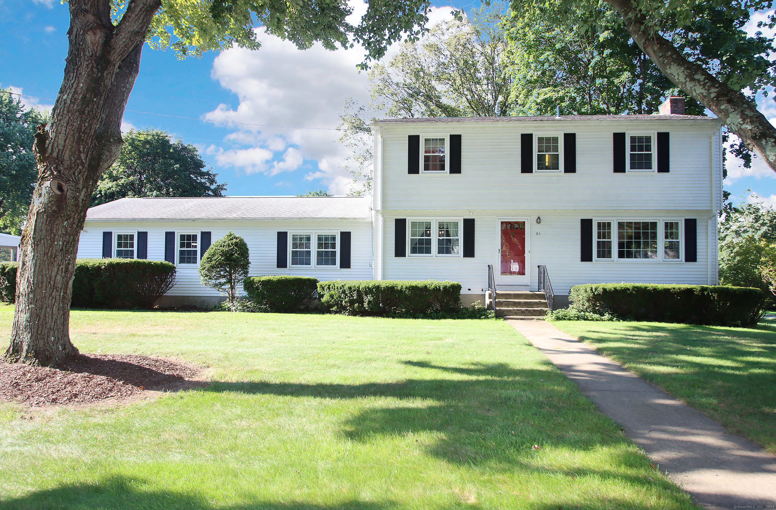 Photo 1 of 31 of 21 Hintz Drive house