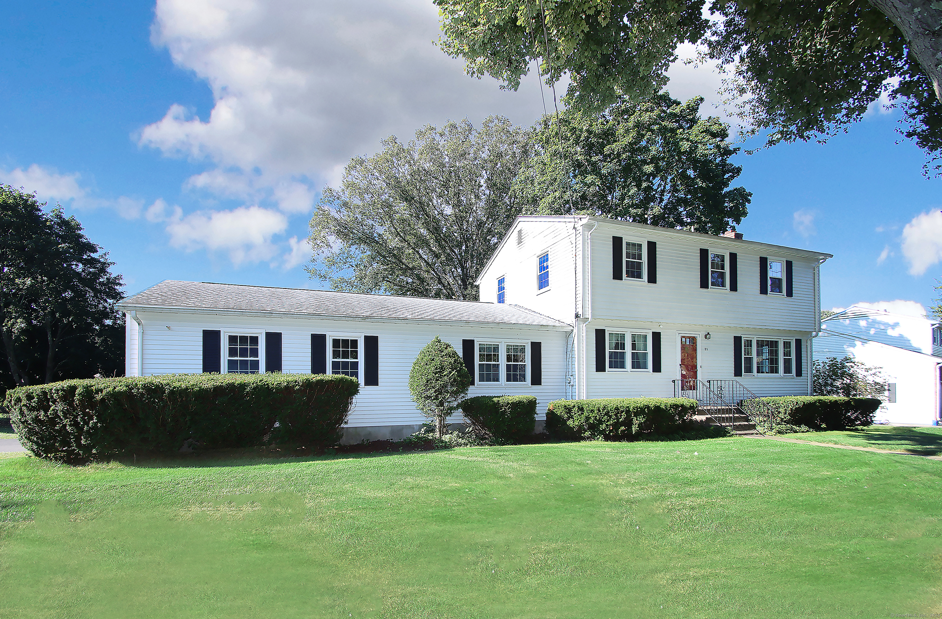 Photo 2 of 31 of 21 Hintz Drive house