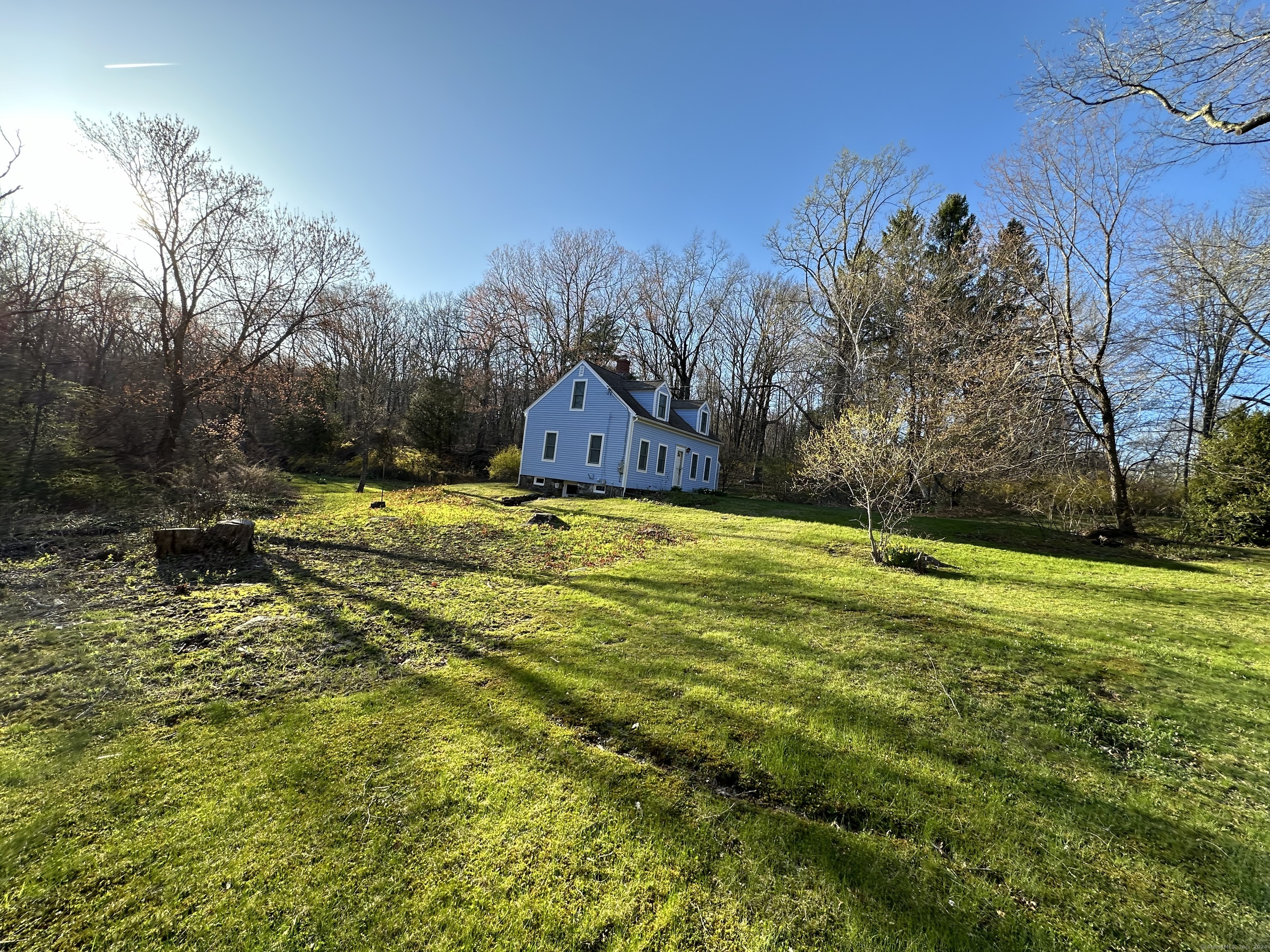 Photo 4 of 16 of 63 Carter Road house