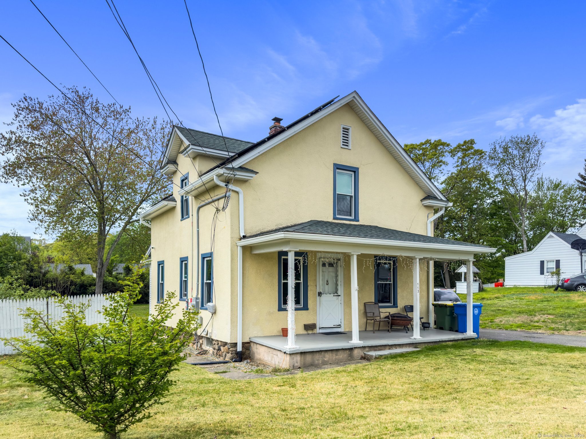 Photo 1 of 14 of 113 Oakville Avenue house