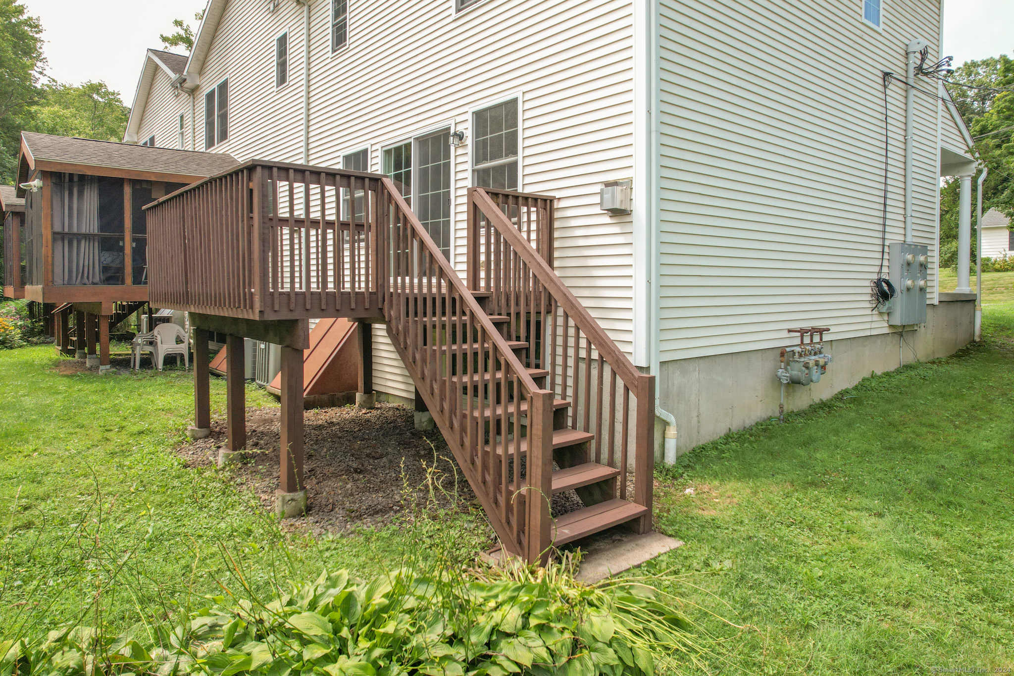 Photo 4 of 8 of 27 Russell Avenue 1 townhome