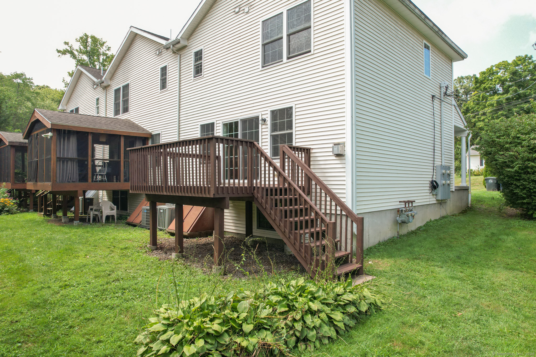 Photo 5 of 8 of 27 Russell Avenue 1 townhome