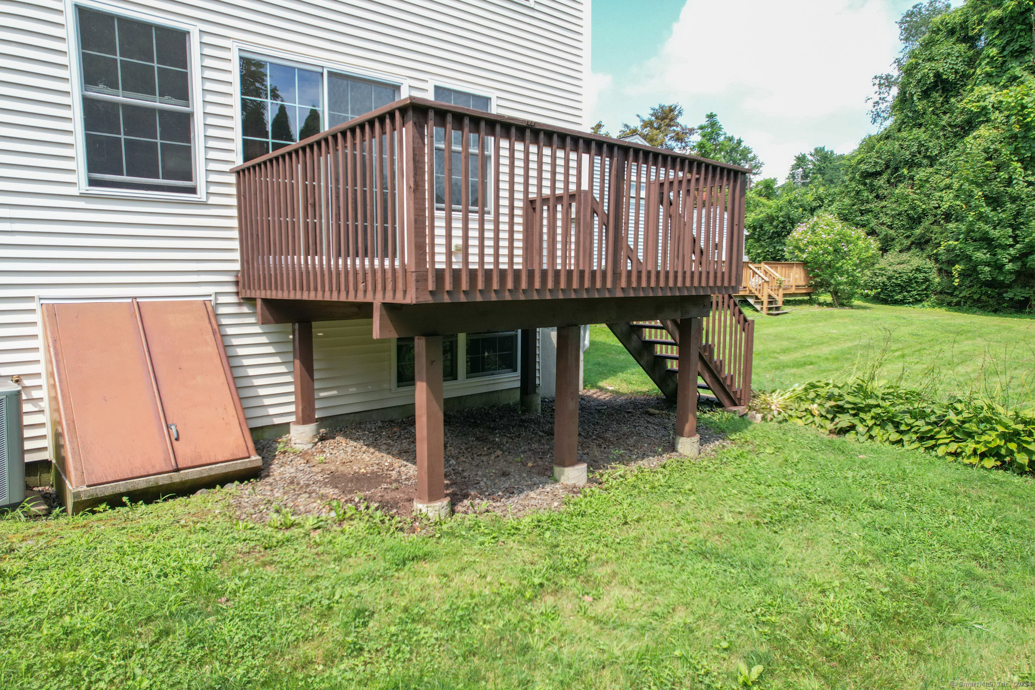 Photo 8 of 8 of 27 Russell Avenue 1 townhome