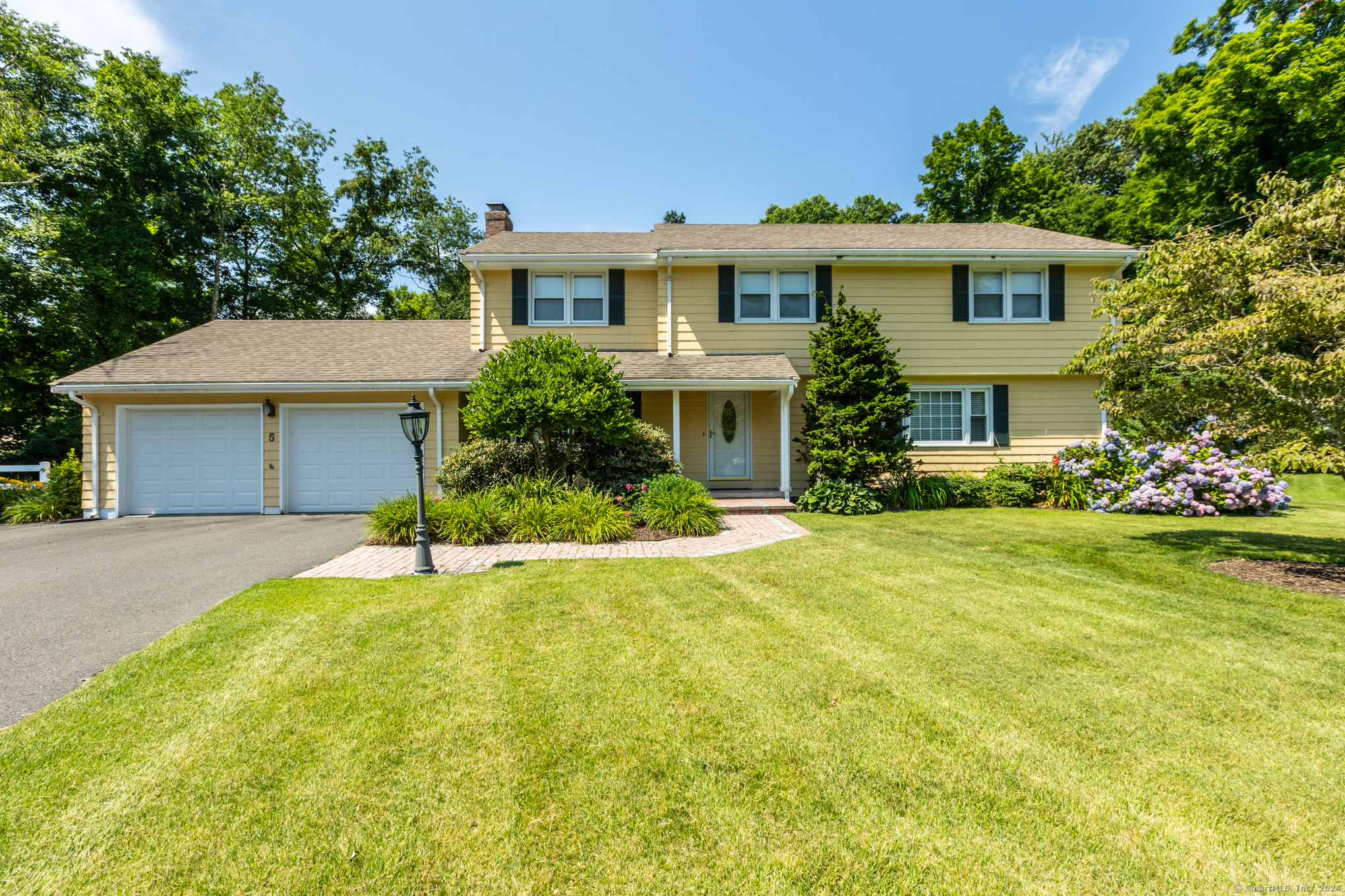 Photo 1 of 40 of 5 Garwood Lane house