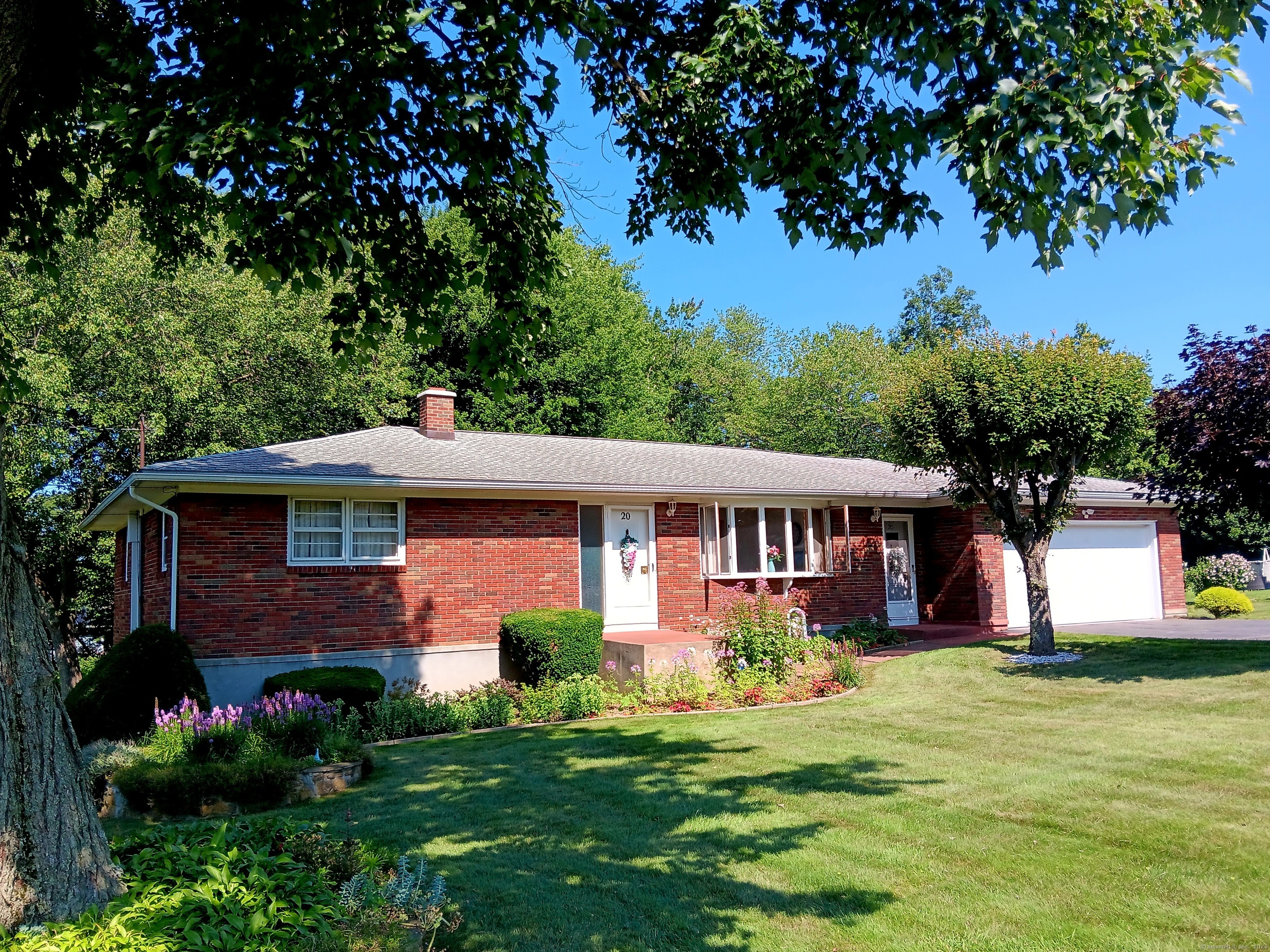 Photo 1 of 27 of 20 Judy Lane house