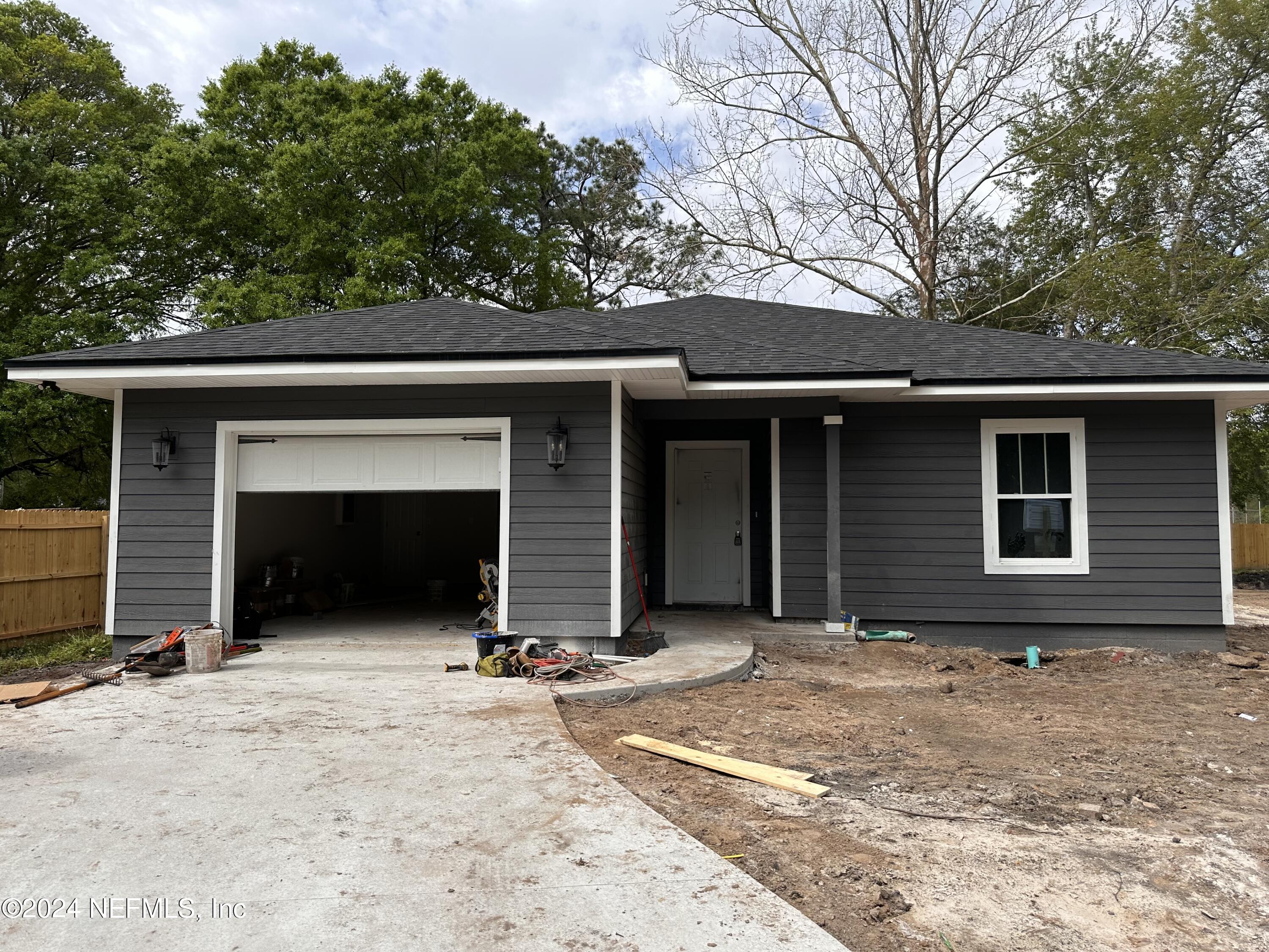 Photo 1 of 8 of 224 DELMONTE Street house