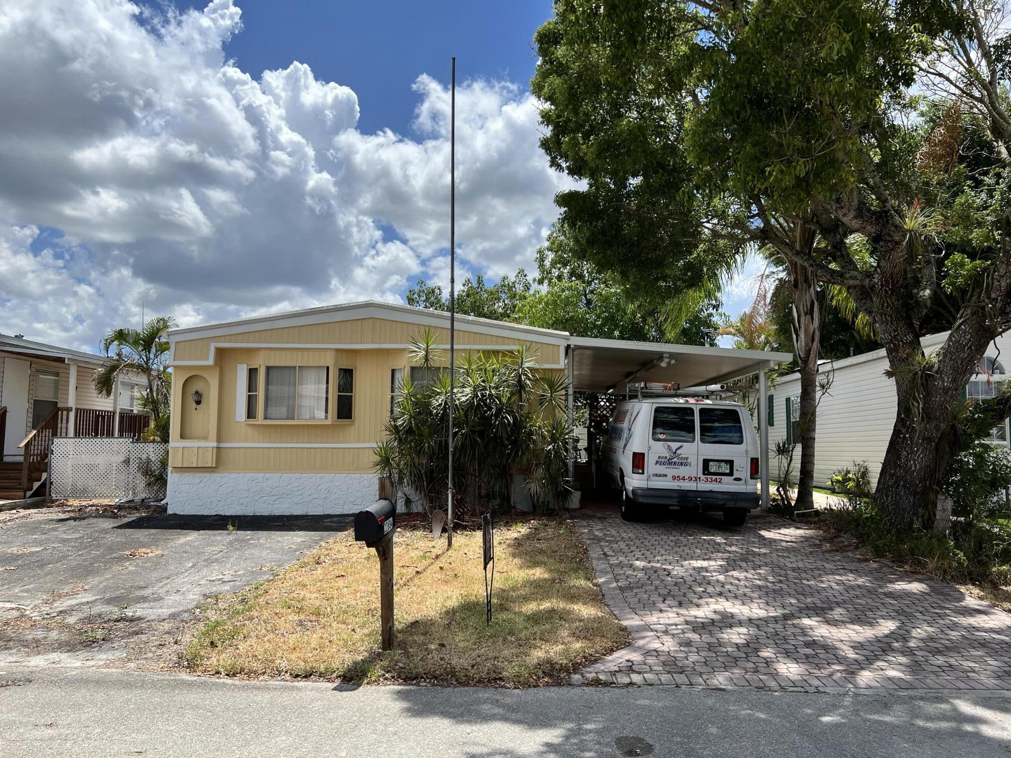 Photo 1 of 3 of 22894 Sailfish Road mobile home