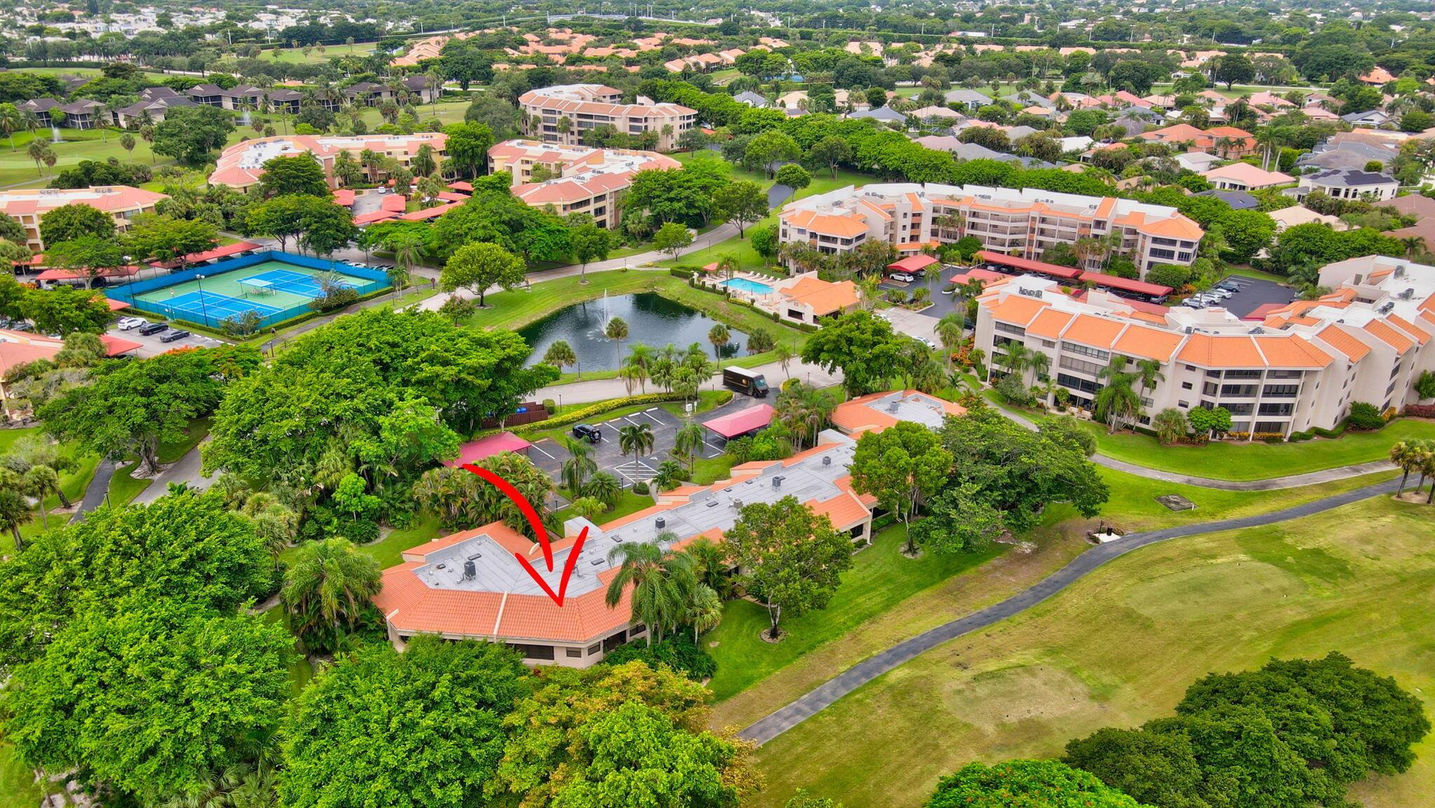 Photo 4 of 36 of 7495 La Paz Boulevard 102 condo