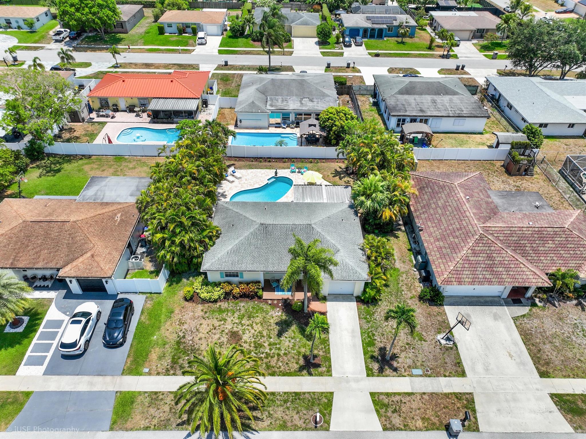 Photo 3 of 35 of 11170 Ladino Street house