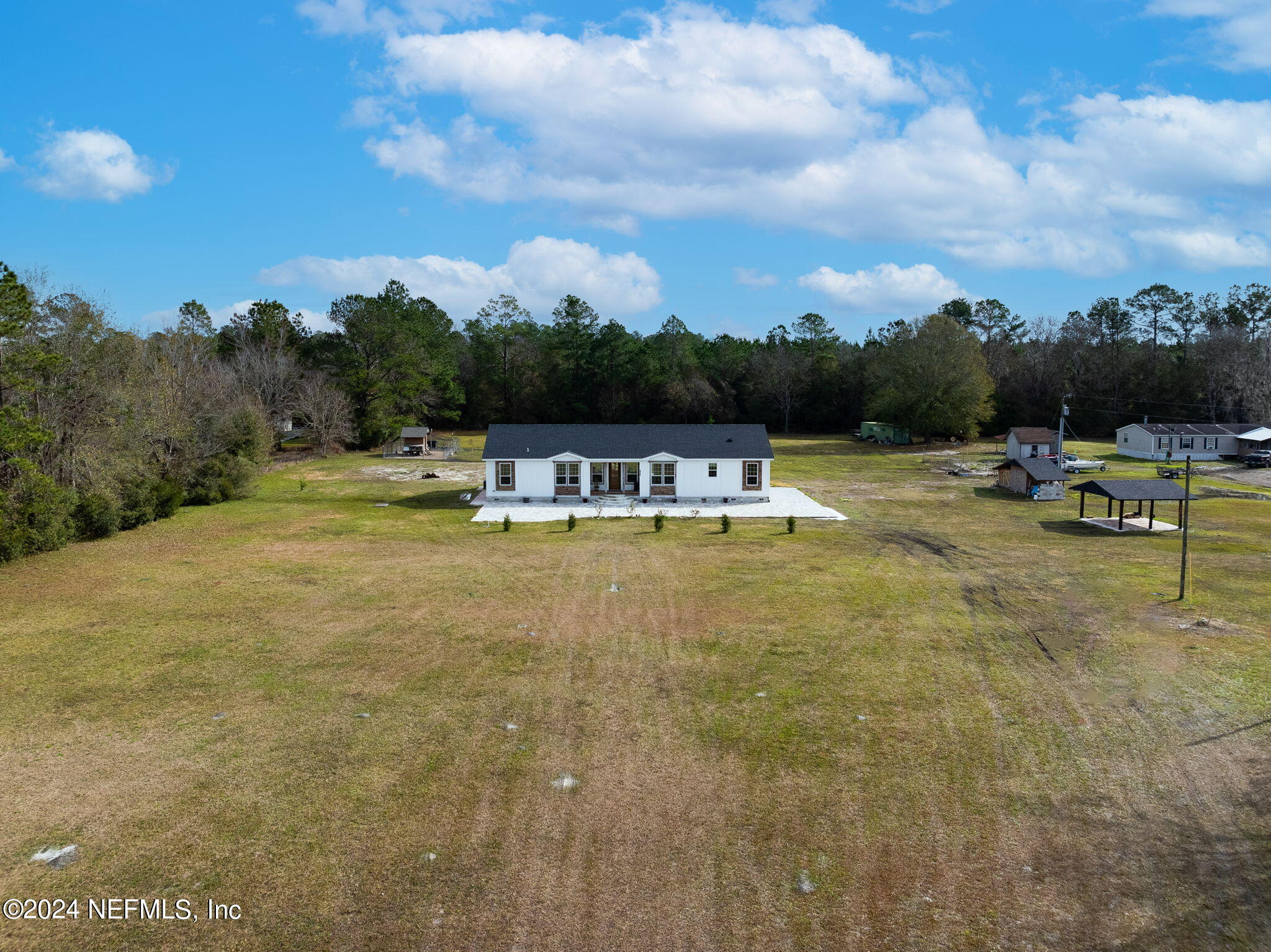 Photo 40 of 58 of 6529 COUNTY ROAD 121 house