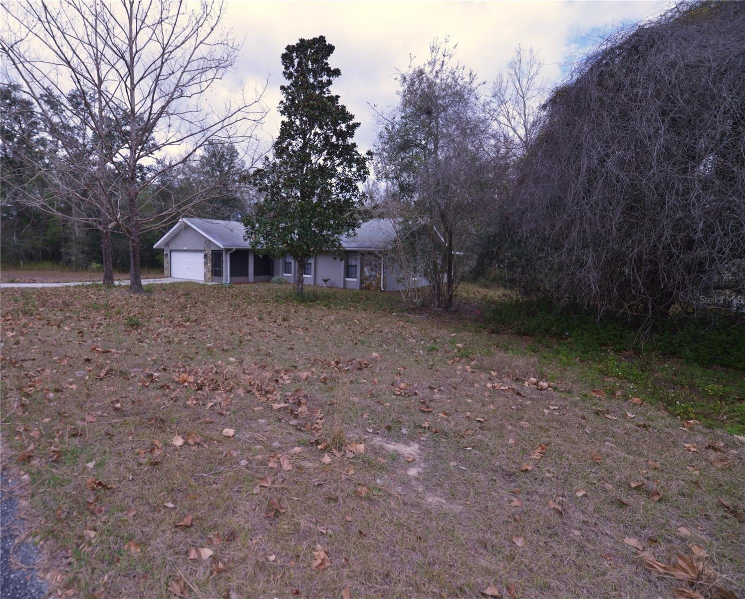 Photo 2 of 24 of 1671 W LAVENDER LANE house