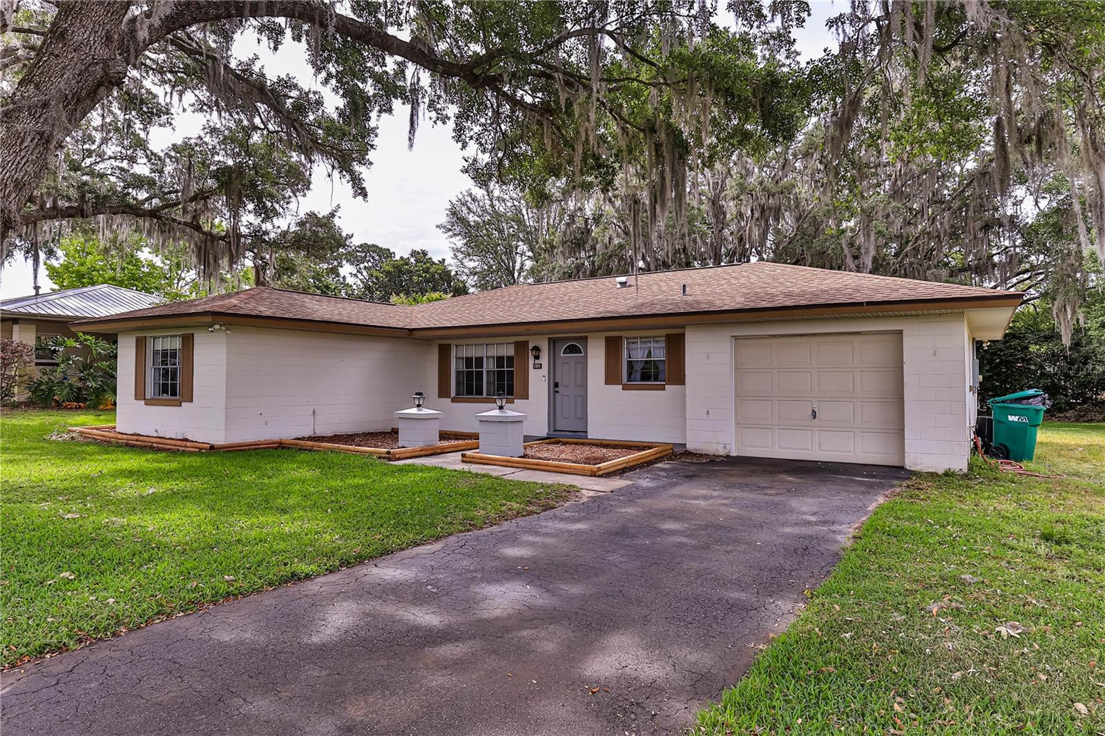 Photo 4 of 45 of 9309 N CITRUS SPRINGS BOULEVARD house