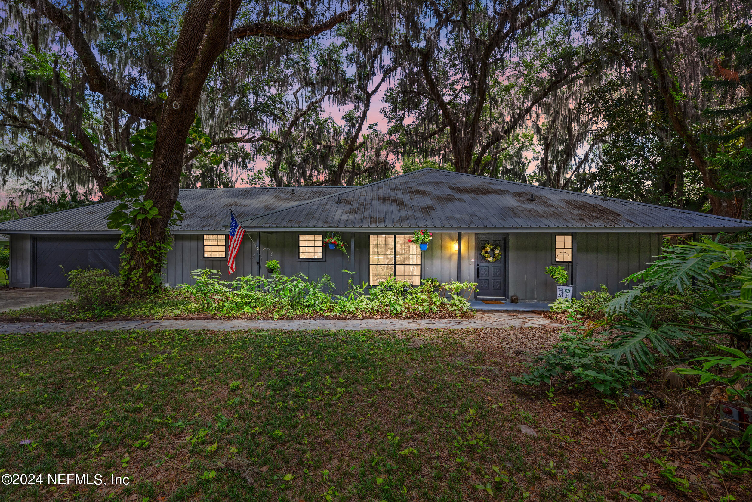 Photo 1 of 51 of 119 RIVERS EDGE Drive house