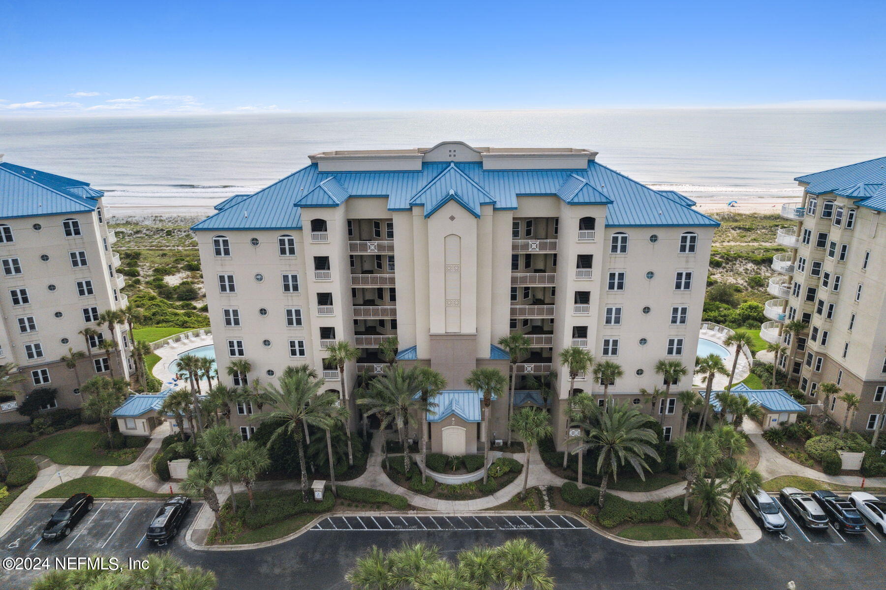 Photo 1 of 35 of 4776 AMELIA ISLAND Parkway condo