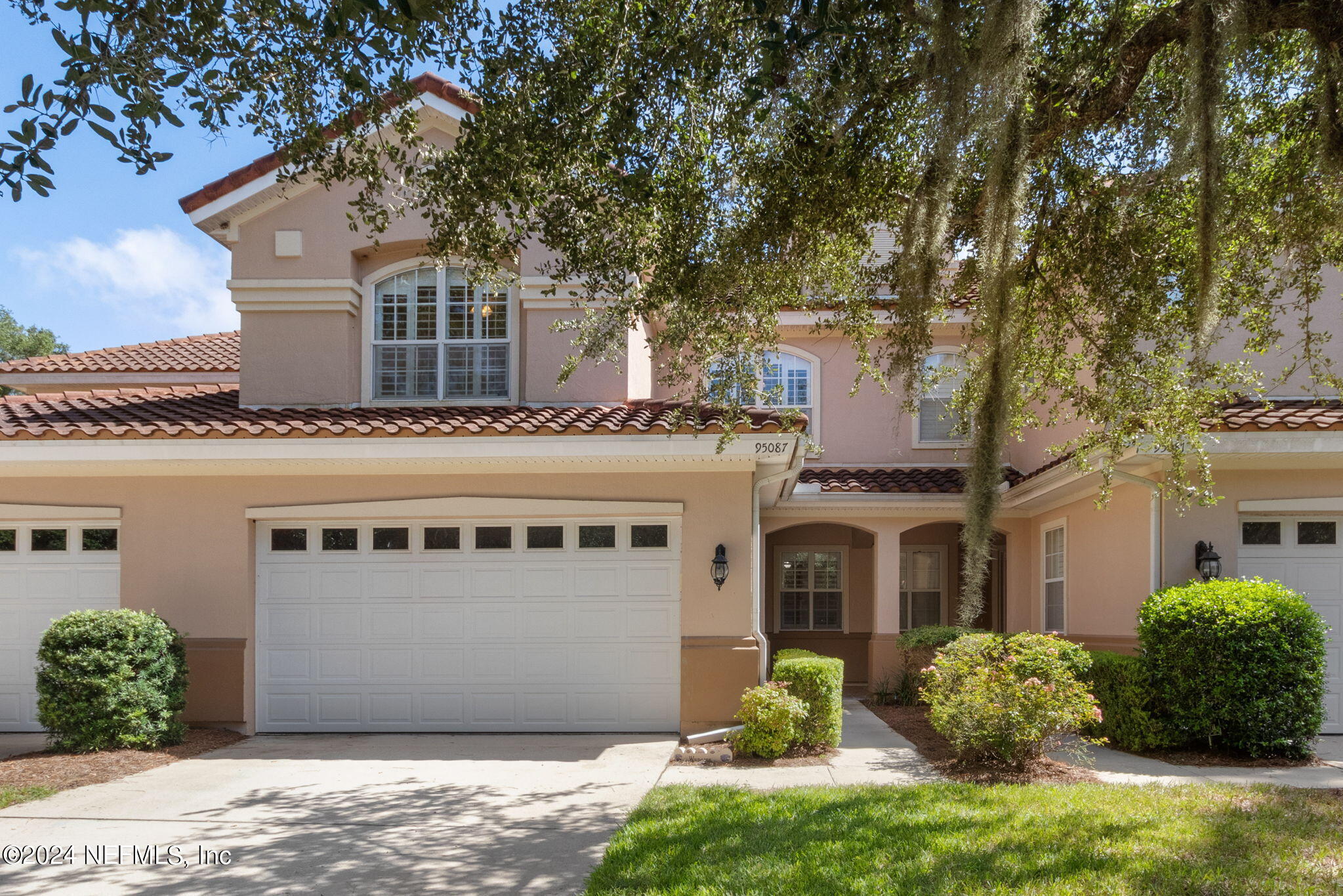 Photo 1 of 32 of 95087 ELDERBERRY Lane townhome