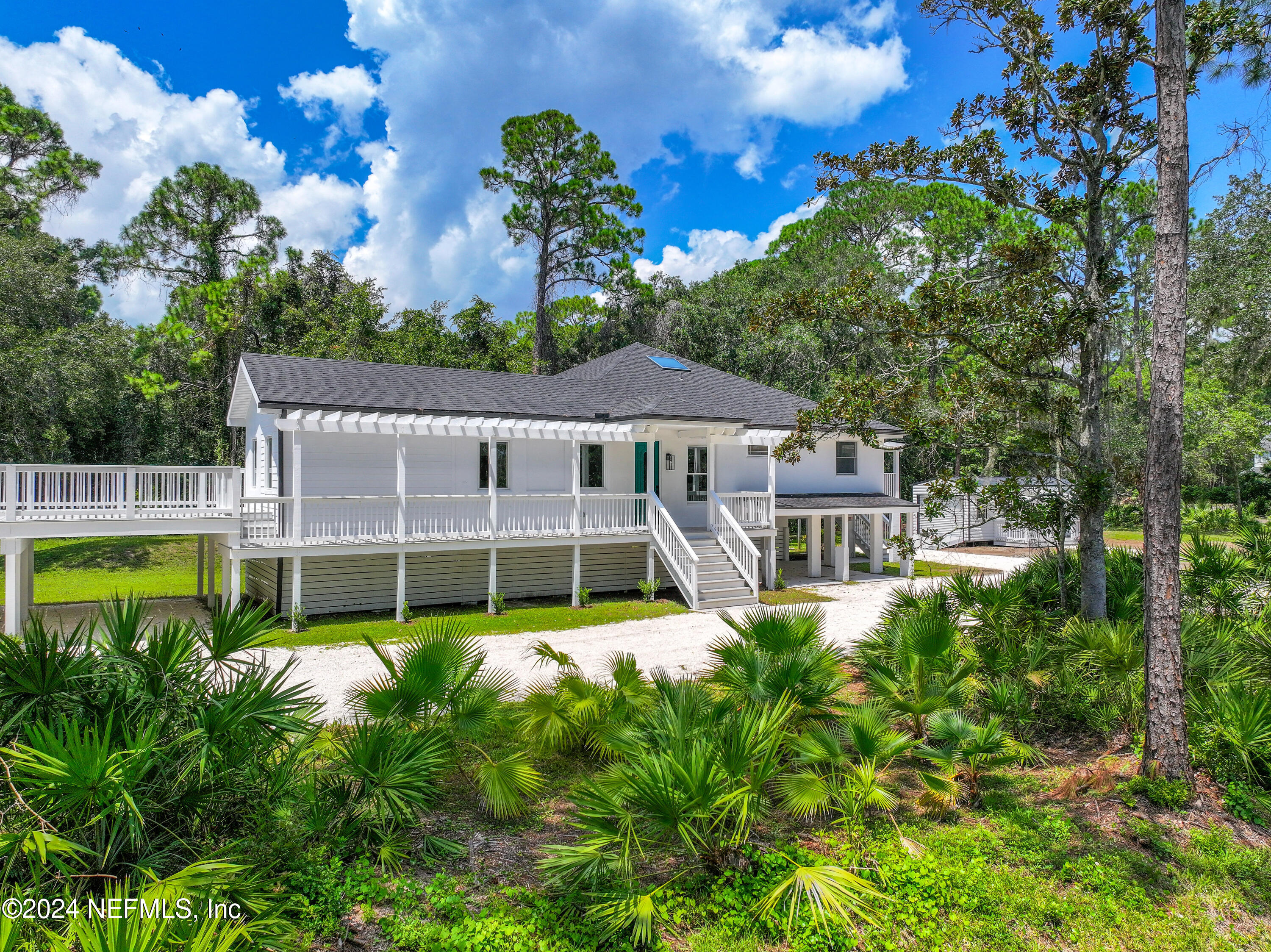 Photo 1 of 30 of 96083 PINEY ISLAND Drive house