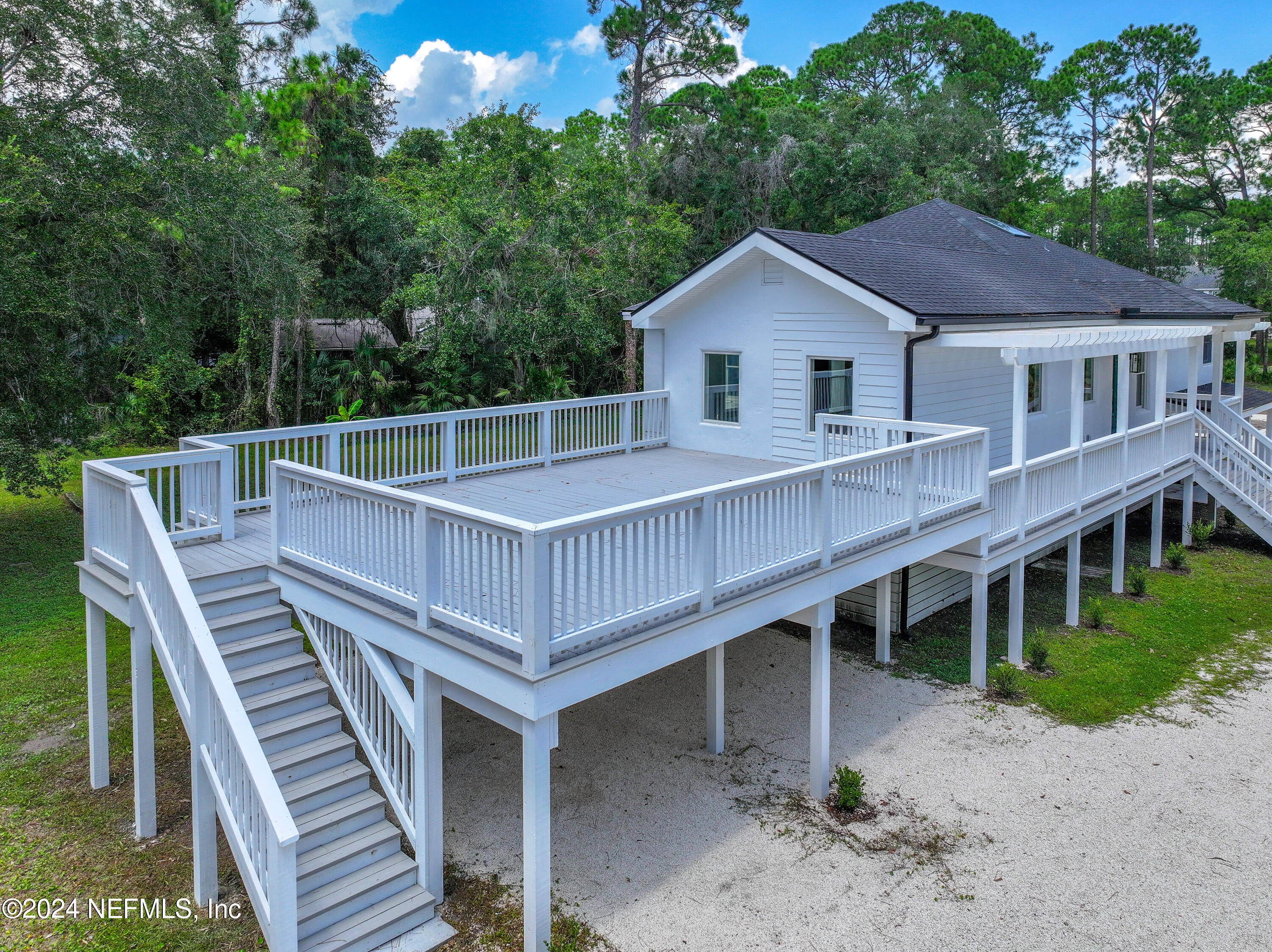 Photo 15 of 30 of 96083 PINEY ISLAND Drive house