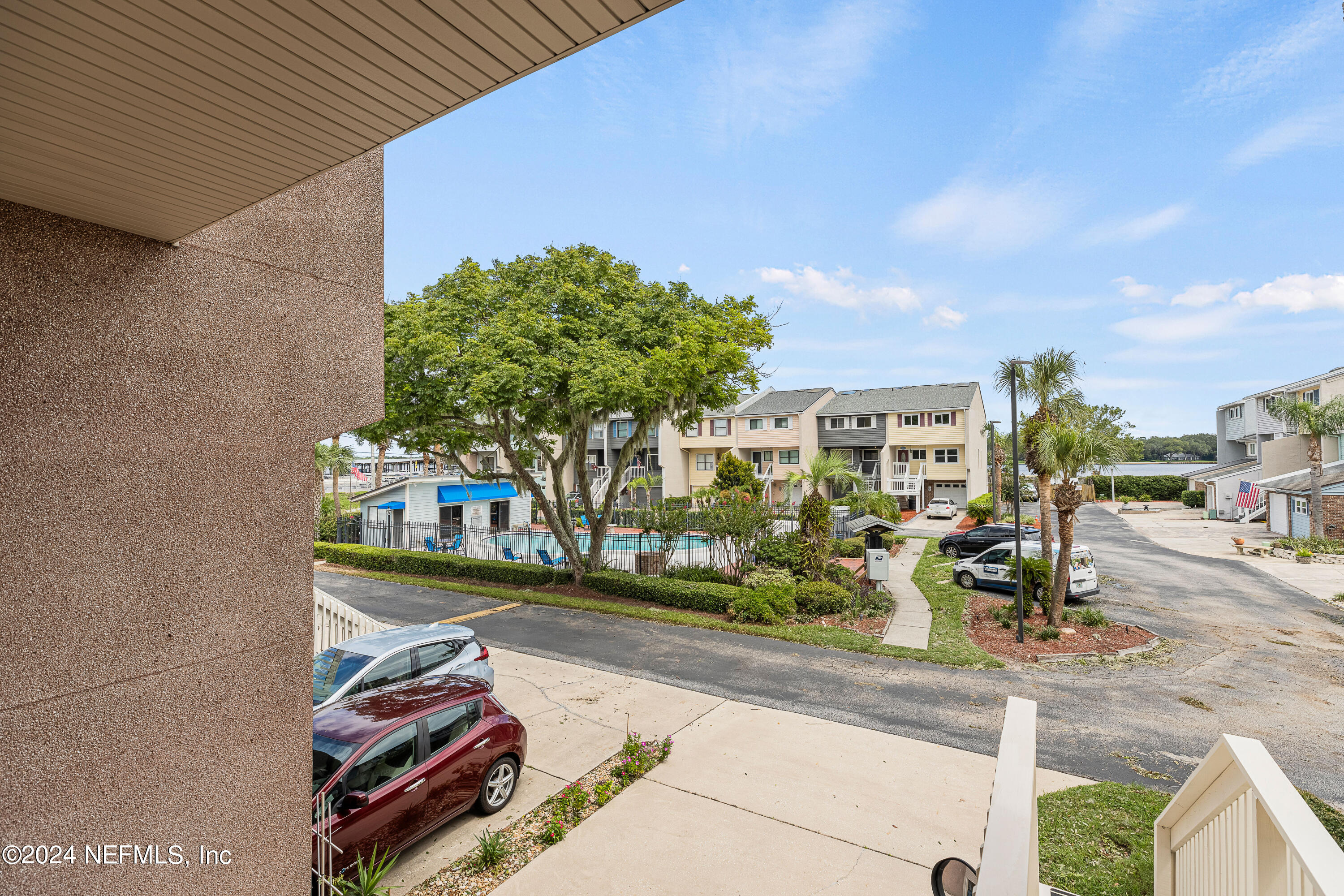 Photo 54 of 63 of 309 SCENIC POINT Lane townhome