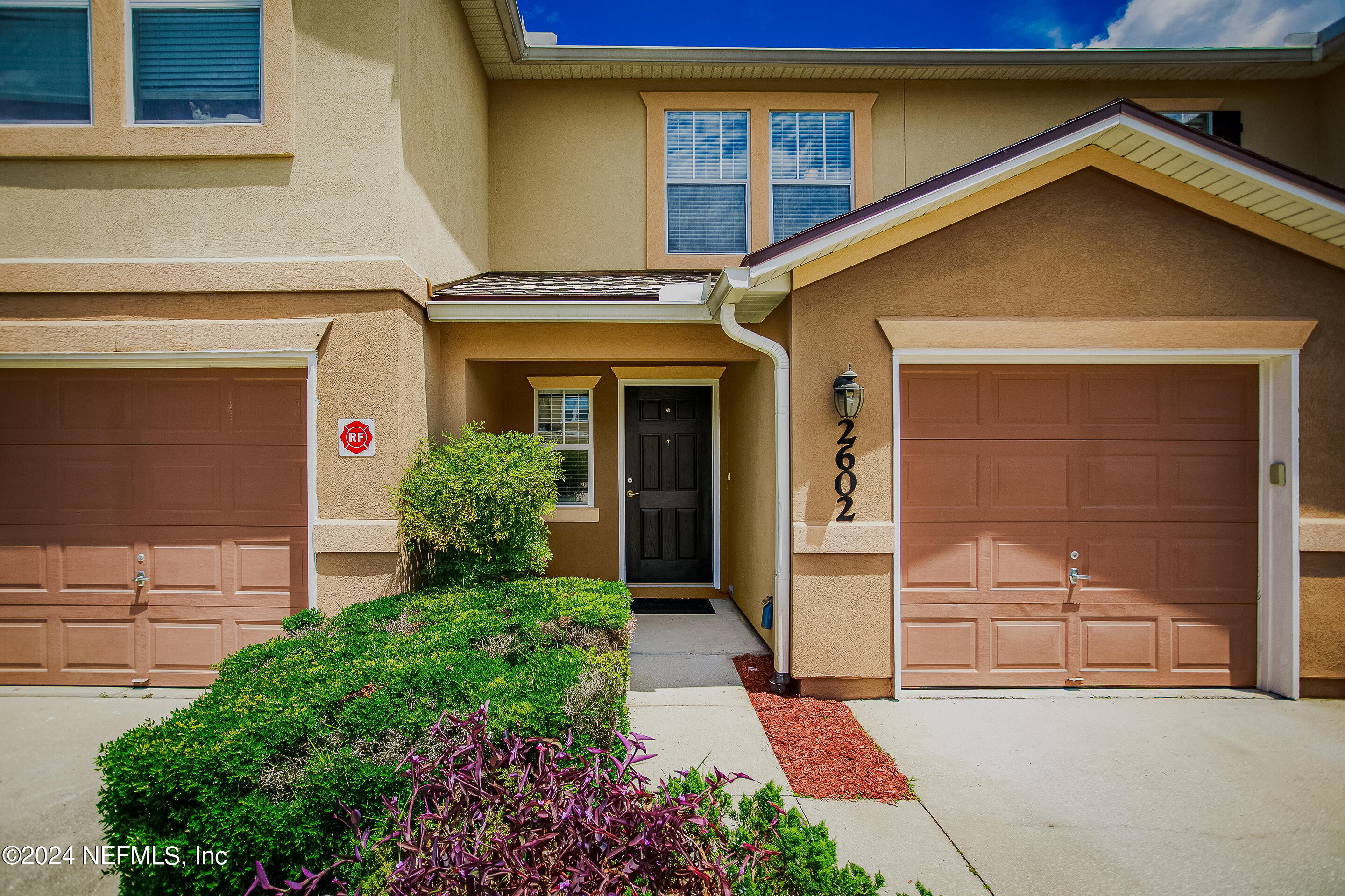 Photo 4 of 31 of 1500 CALMING WATER Drive 2602 townhome