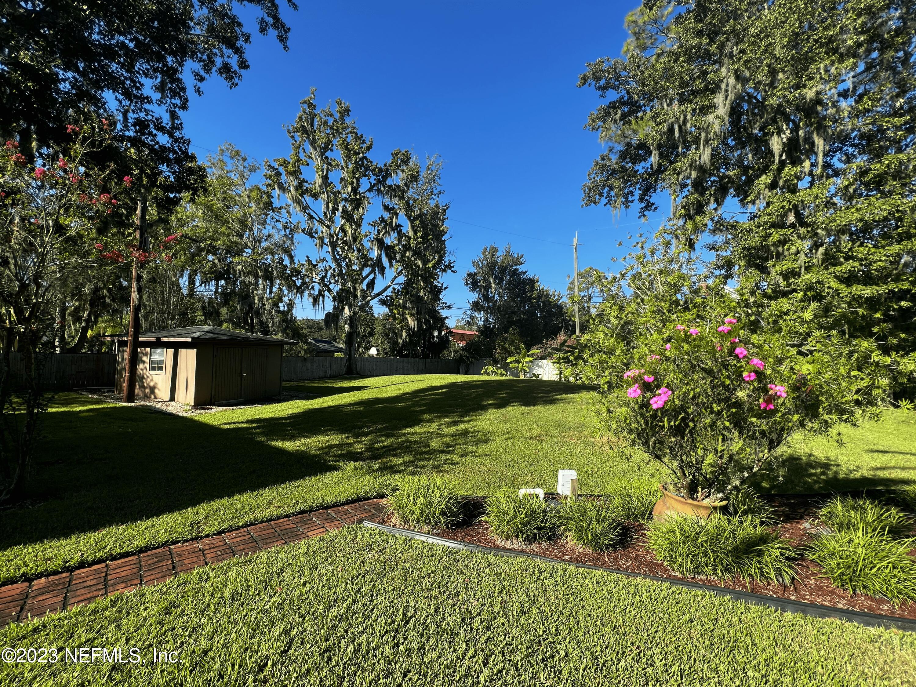 Photo 11 of 101 of 180 EVENTIDE Drive house