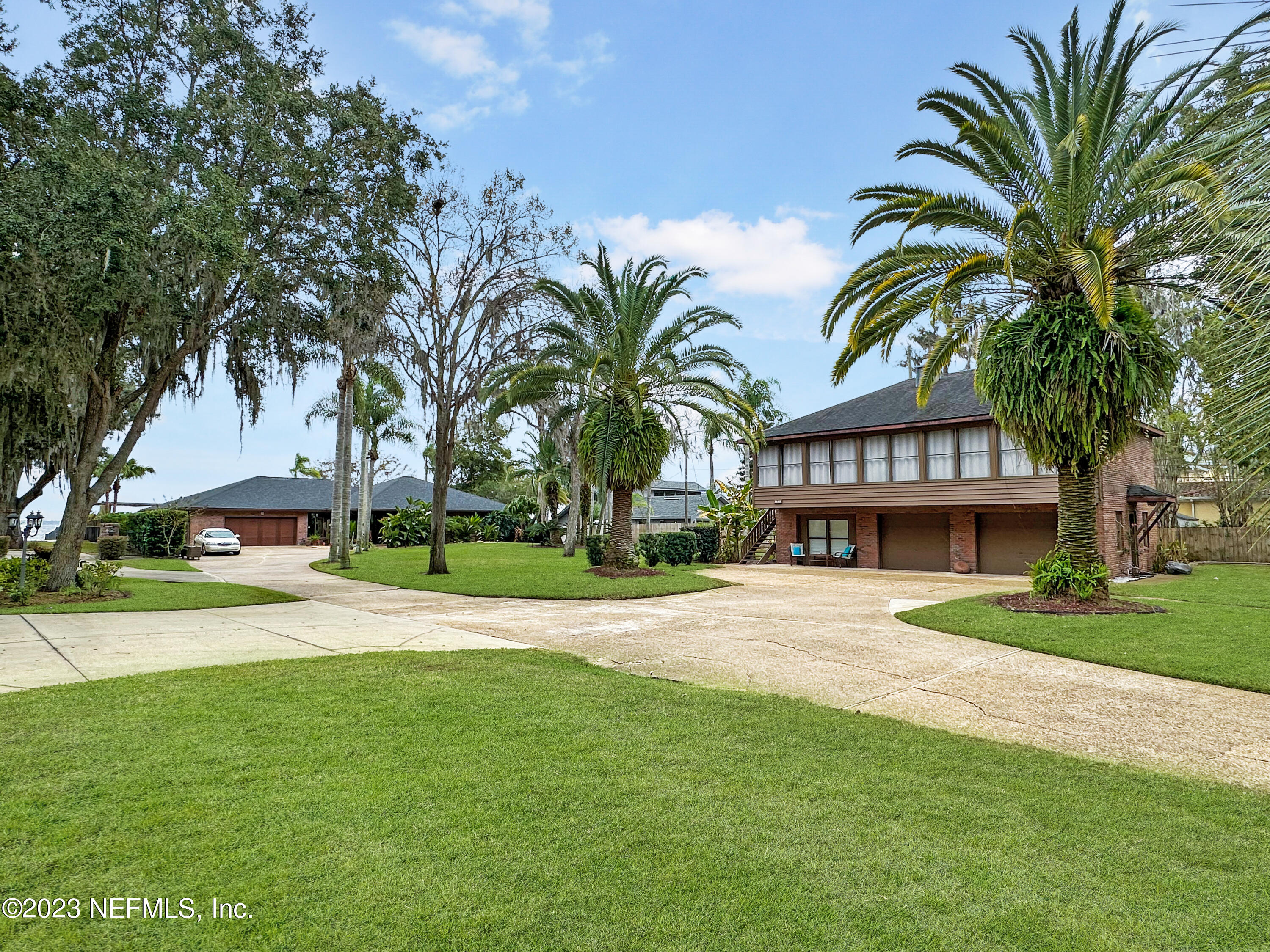 Photo 3 of 101 of 180 EVENTIDE Drive house