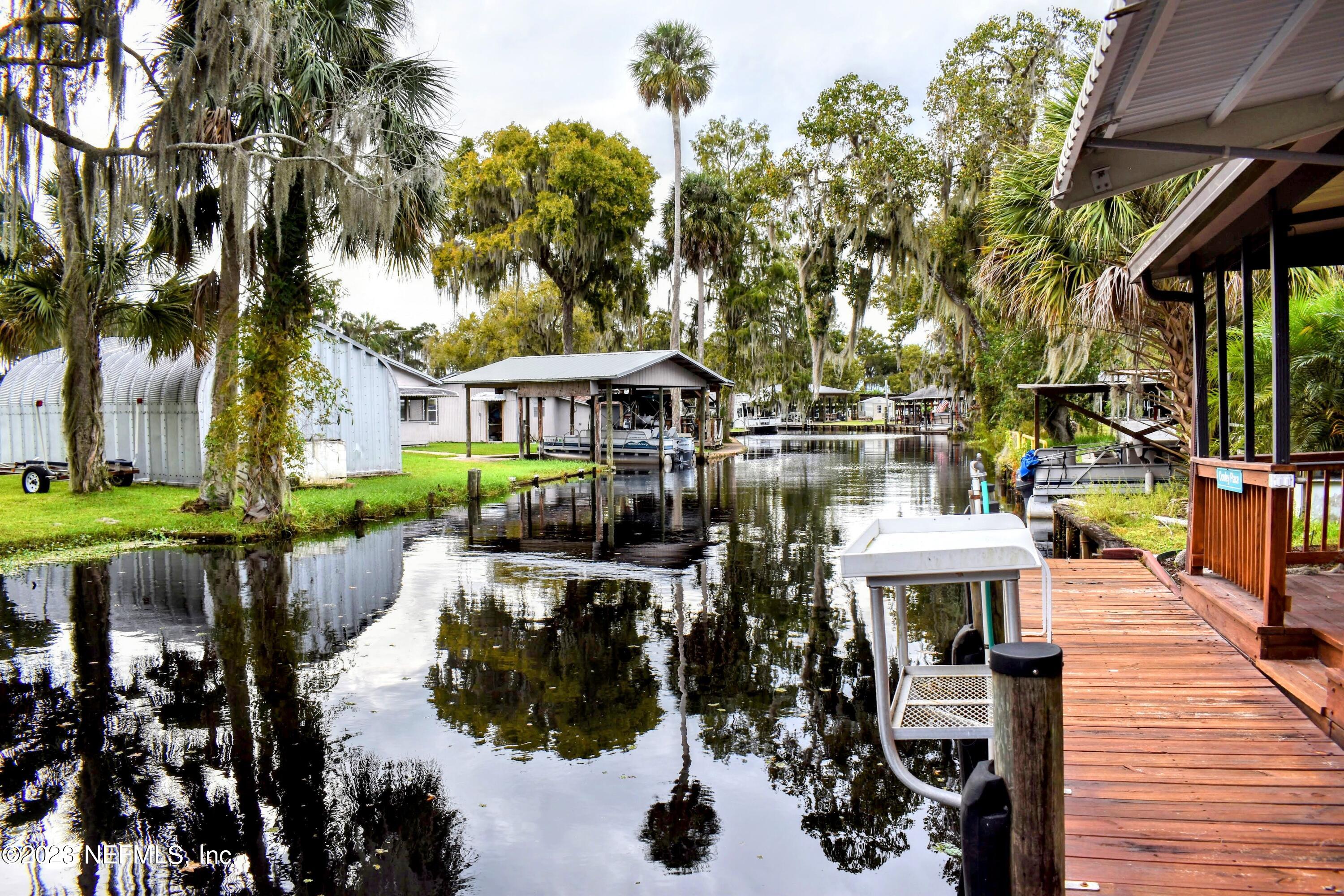 Photo 1 of 31 of 123 S LAKE GEORGE Drive mobile home