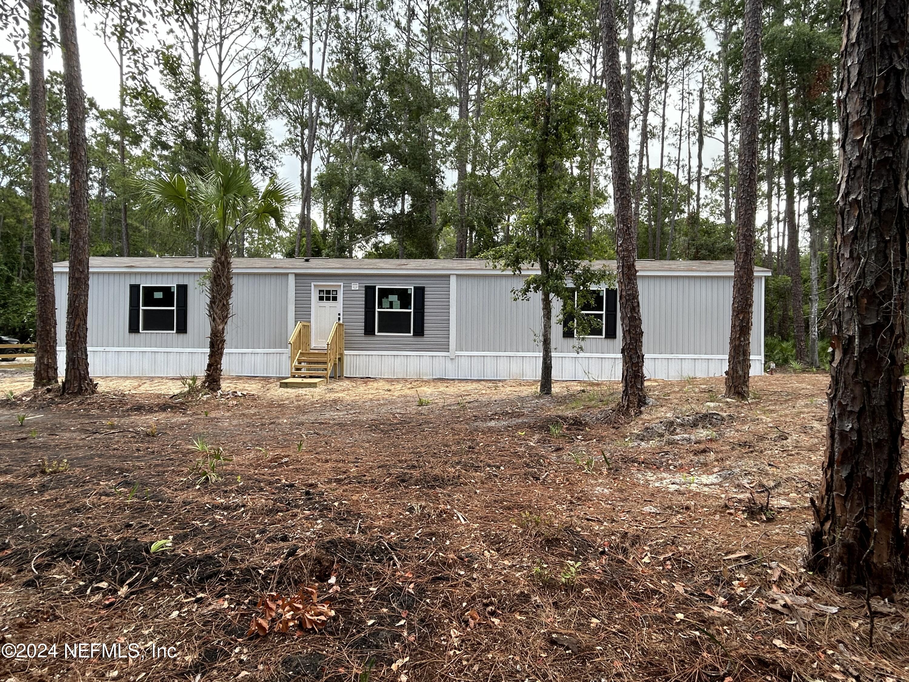 Photo 1 of 26 of 103 HAZEL Avenue mobile home